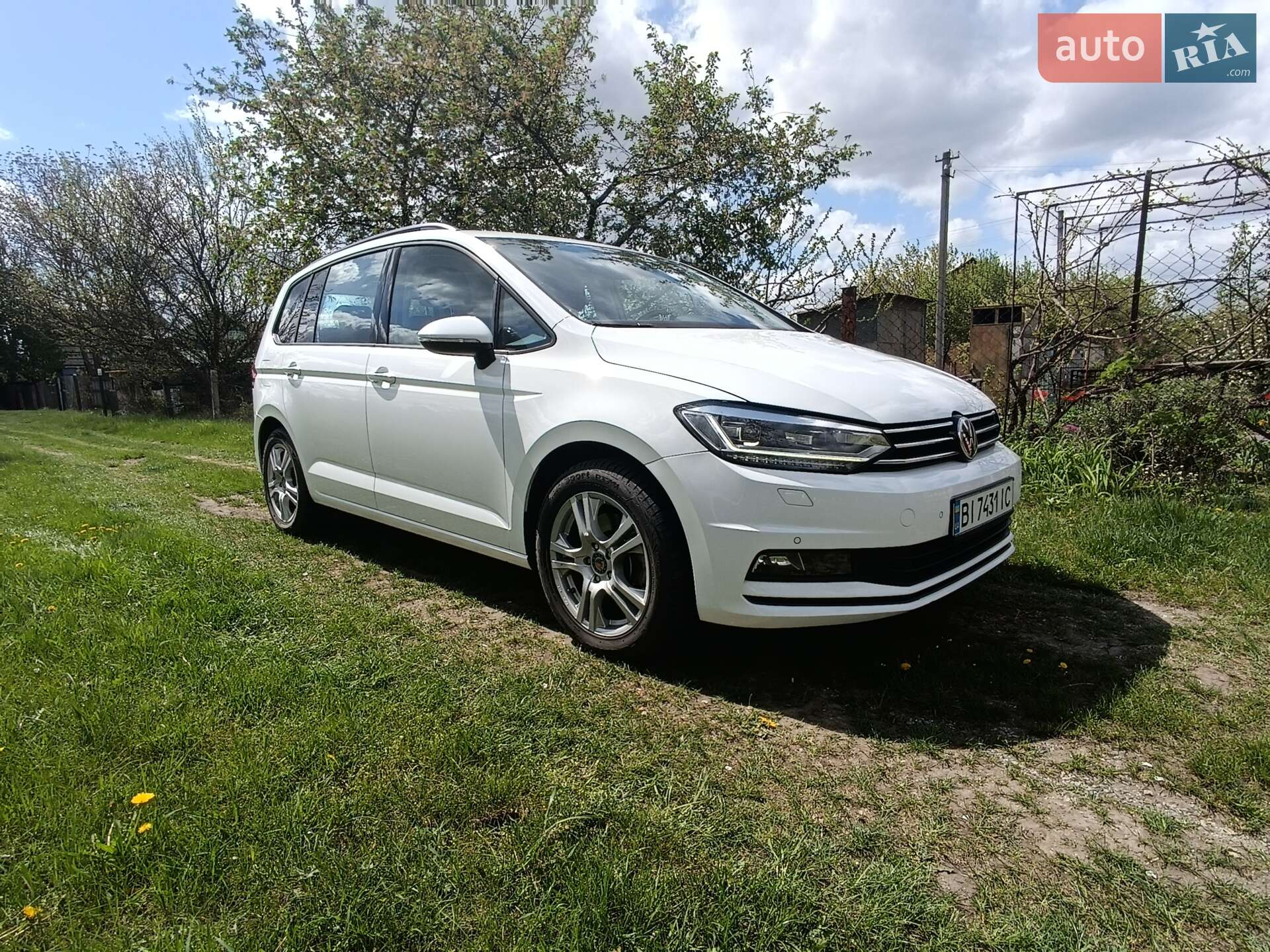 Volkswagen Touran 2017 VIN WVGZZZ1TZJW024324 фото оголошення 7 з 41