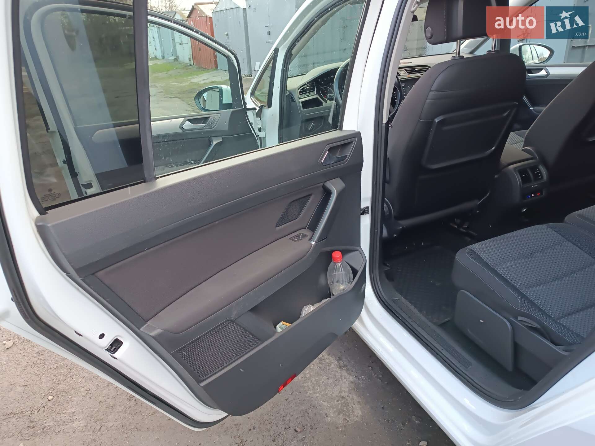 Volkswagen Touran 2017 VIN WVGZZZ1TZJW024324 фото оголошення 15 з 41