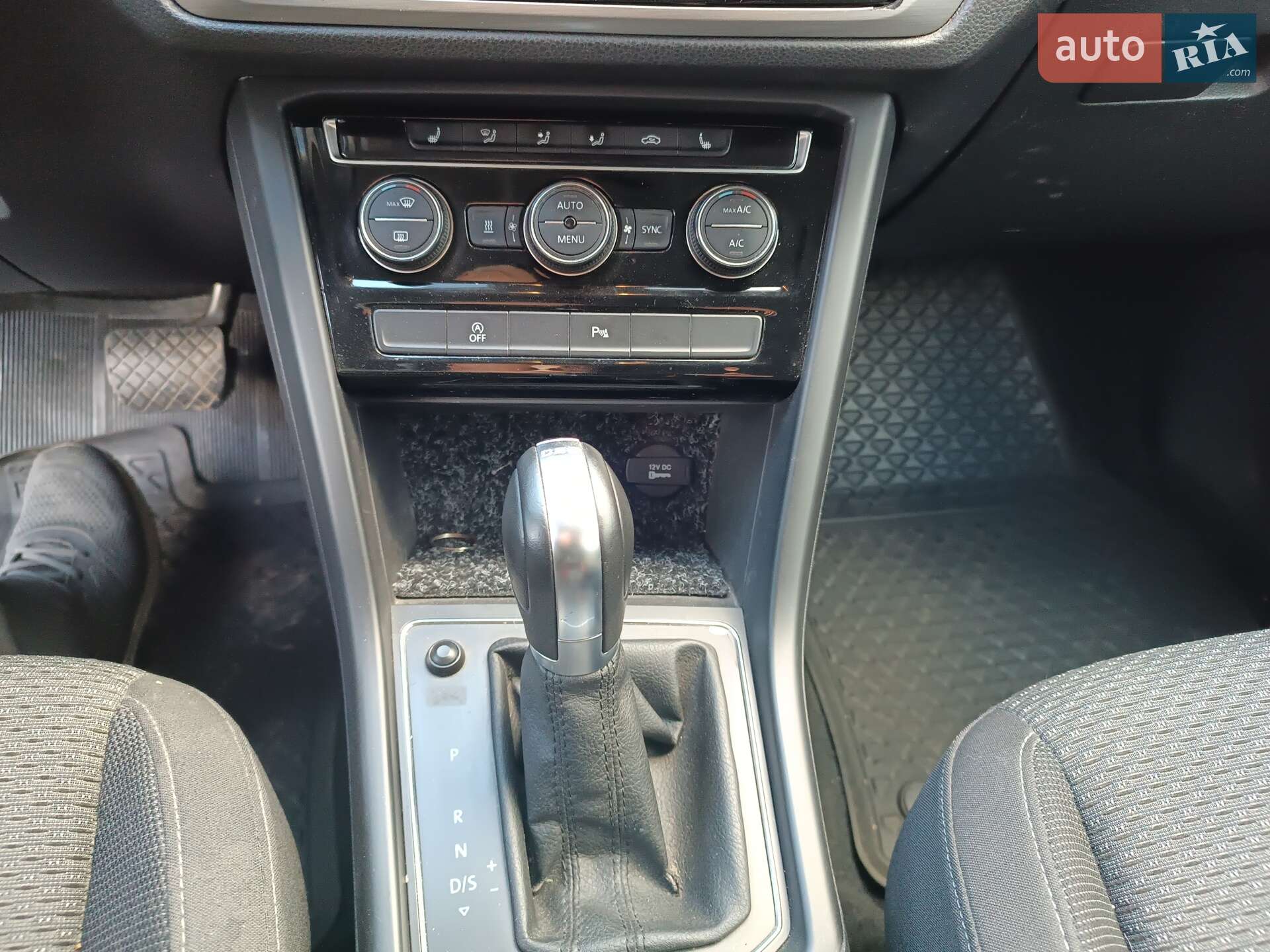 Volkswagen Touran 2017 VIN WVGZZZ1TZJW024324 фото оголошення 19 з 41