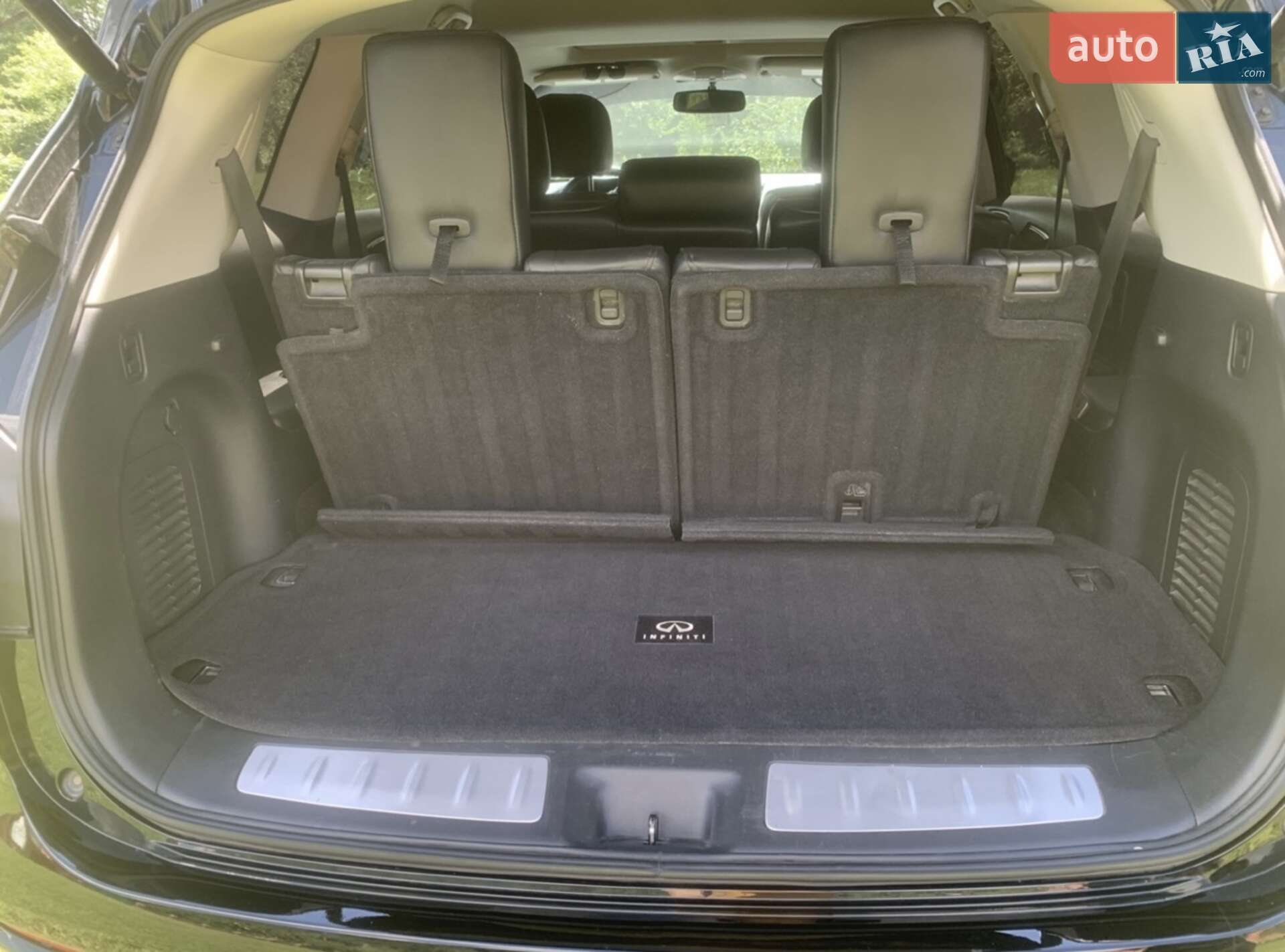Infiniti JX35 2013 VIN 5N1AL0MM7DC338052 фото оголошення 11 з 40
