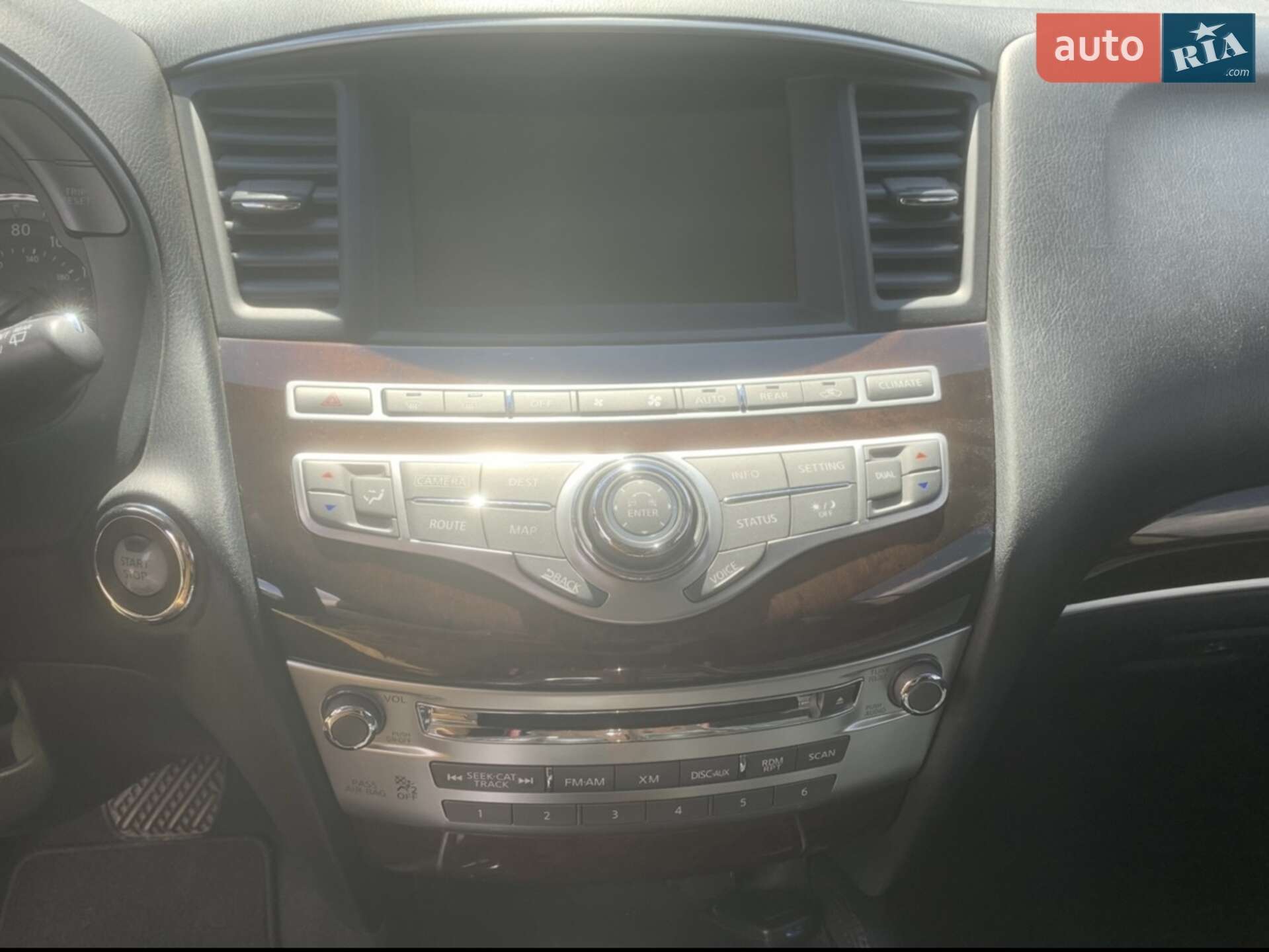 Infiniti JX35 2013 VIN 5N1AL0MM7DC338052 фото оголошення 18 з 40