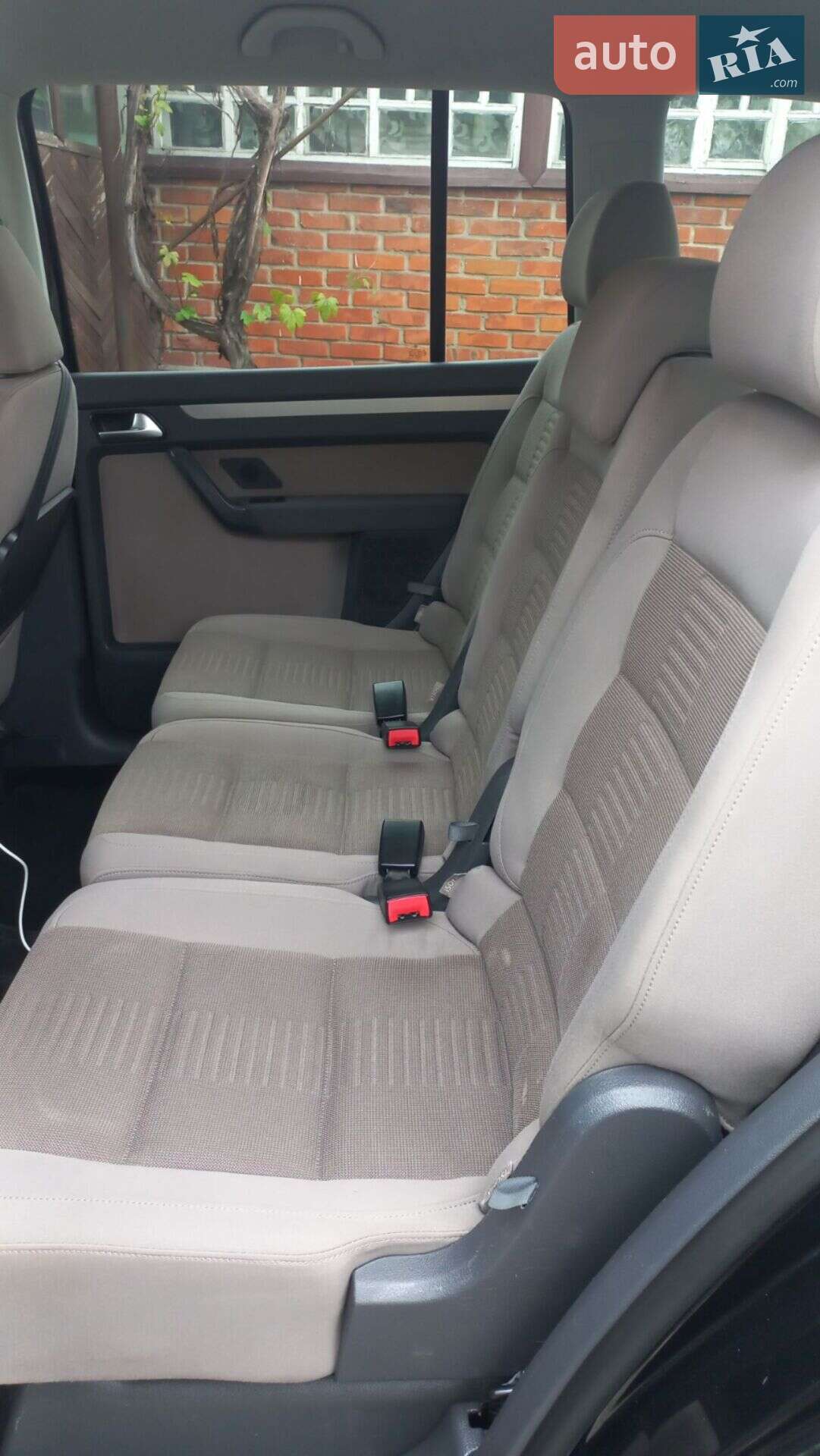 Volkswagen Touran 2010 VIN WVGZZZ1TZAW078053 фото оголошення 2 з 19
