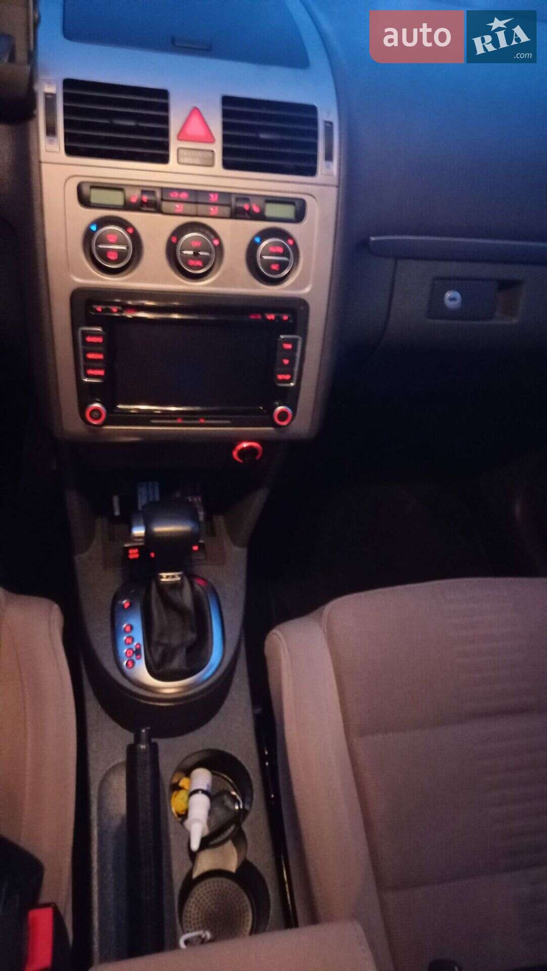 Volkswagen Touran 2010 VIN WVGZZZ1TZAW078053 фото оголошення 18 з 19