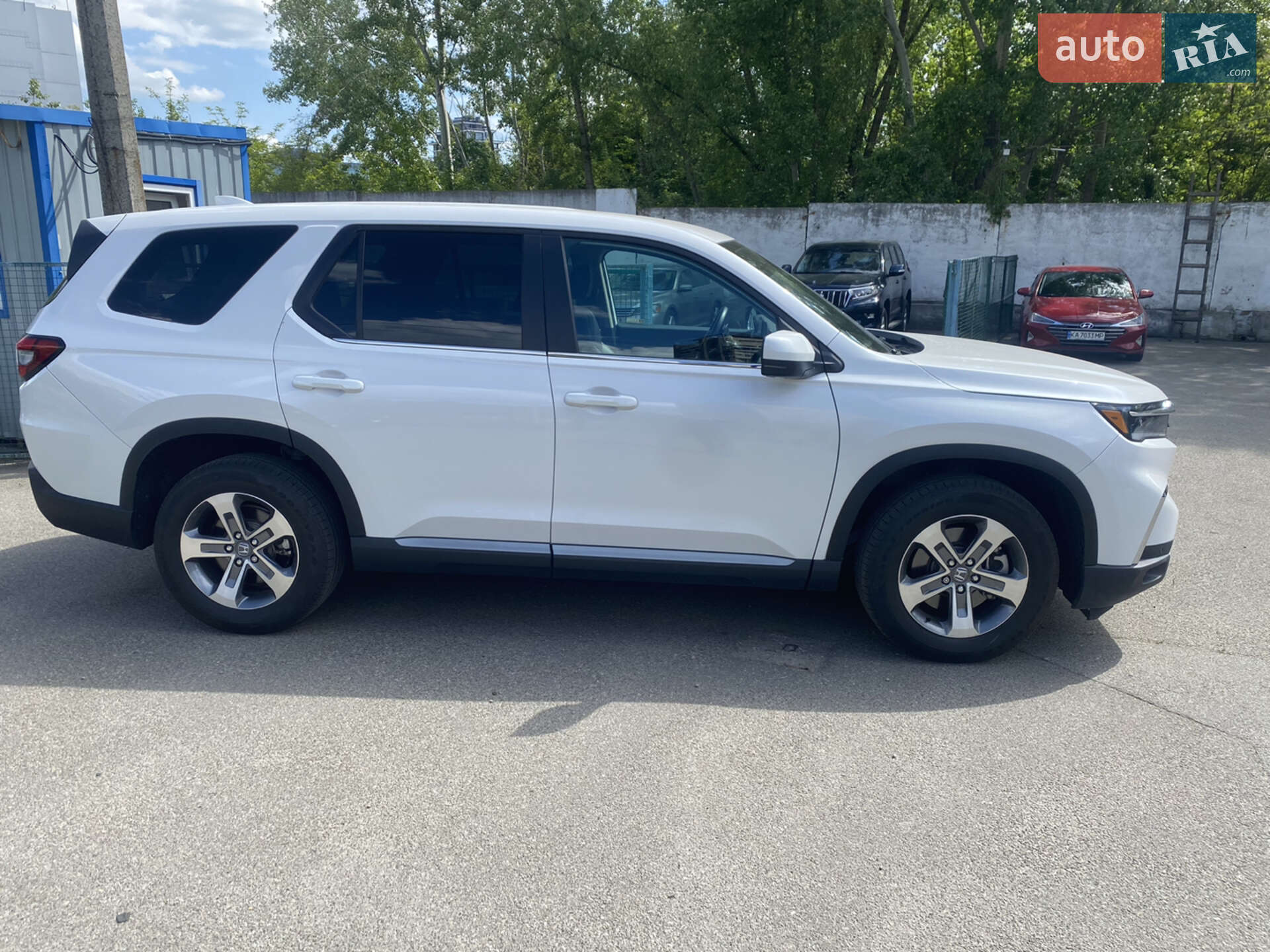 Honda Pilot 2023 VIN 5FNYG1H49PB003700 фото оголошення 52 з 56