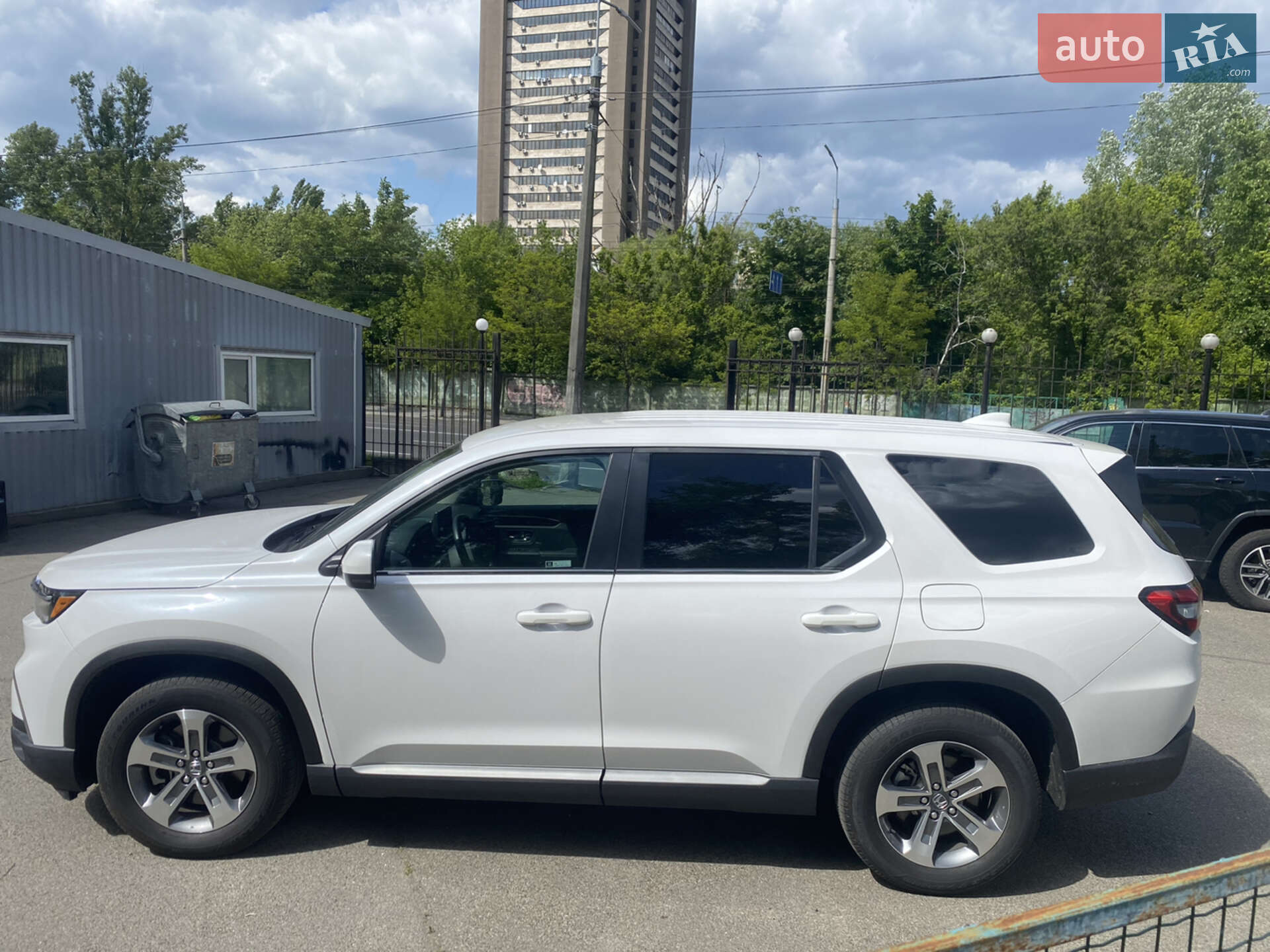 Honda Pilot 2023 VIN 5FNYG1H49PB003700 фото оголошення 56 з 56
