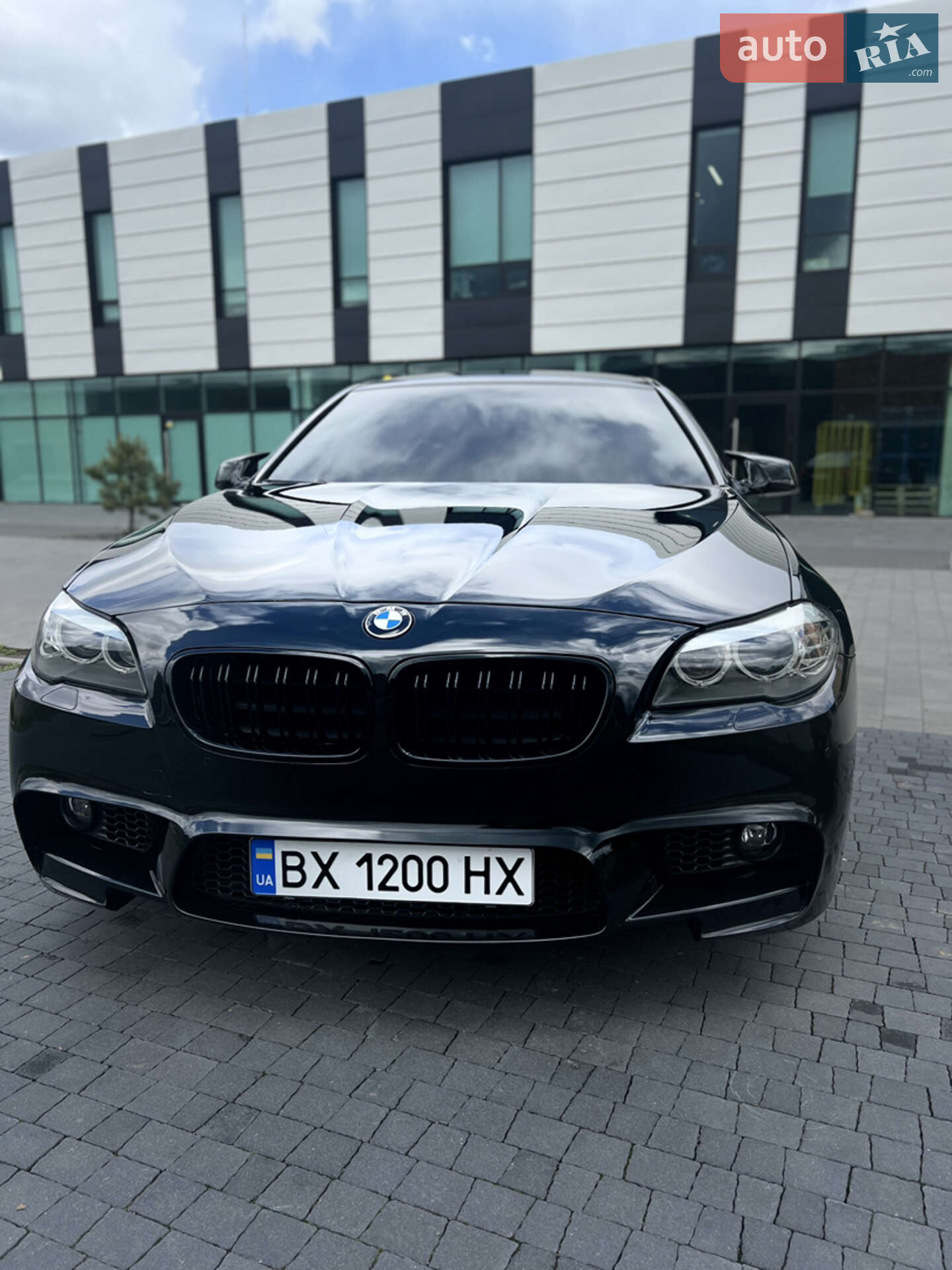 BMW 5 Series 2010 VIN WBAFW11080C648565 фото оголошення 2 з 13