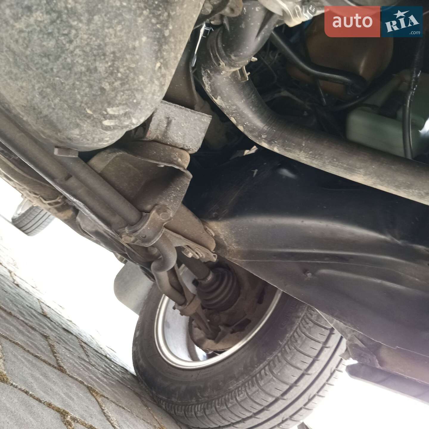 Volkswagen Passat 1987 VIN WVWZZZ32ZHE127323 фото оголошення 22 з 42