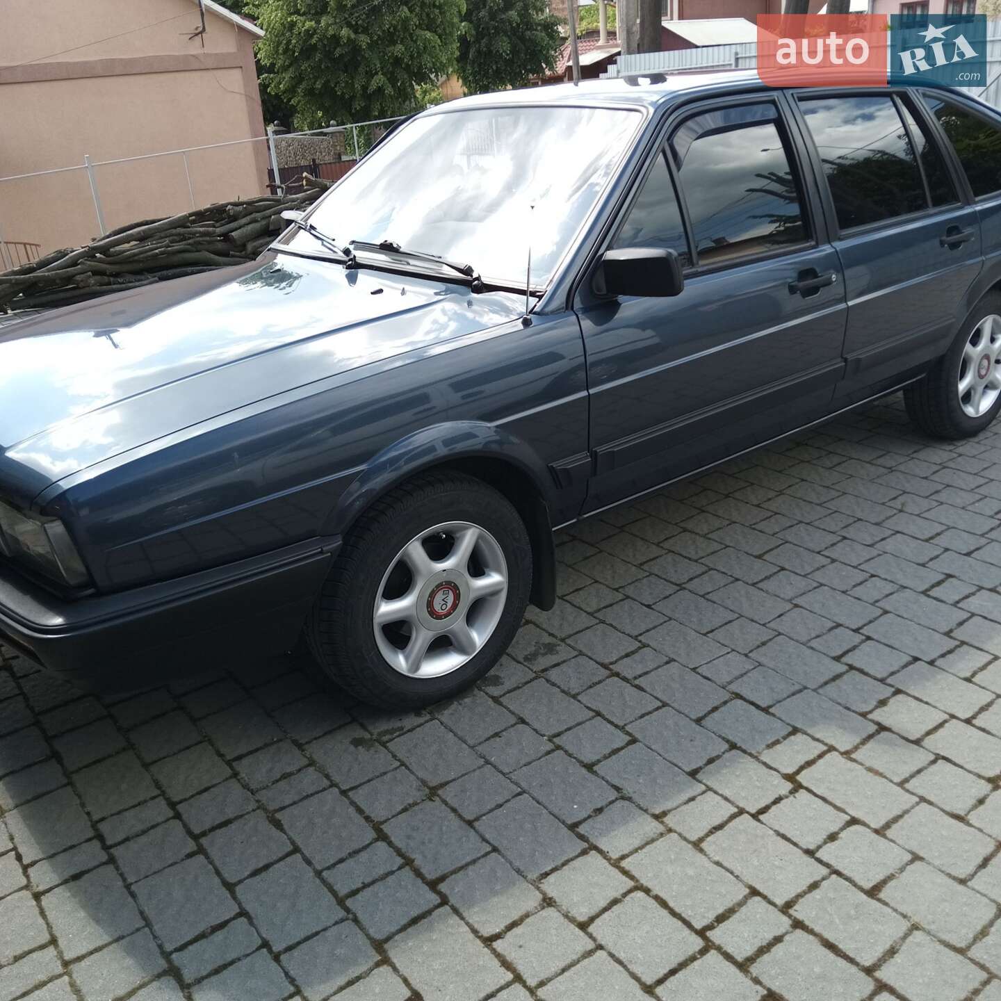 Volkswagen Passat 1987 VIN WVWZZZ32ZHE127323 фото оголошення 5 з 42