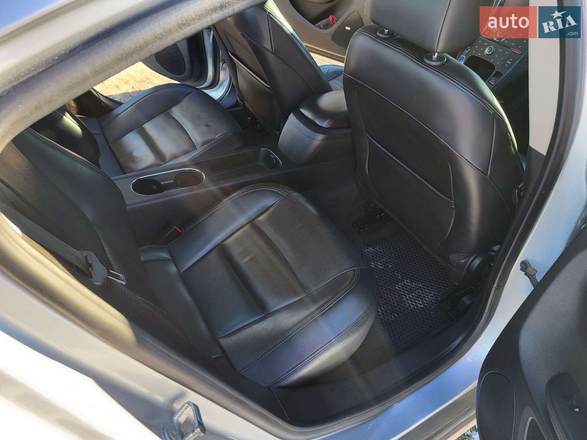 Chevrolet Volt 2011 VIN 1G1RD6E46CU108560 фото оголошення 9 з 13