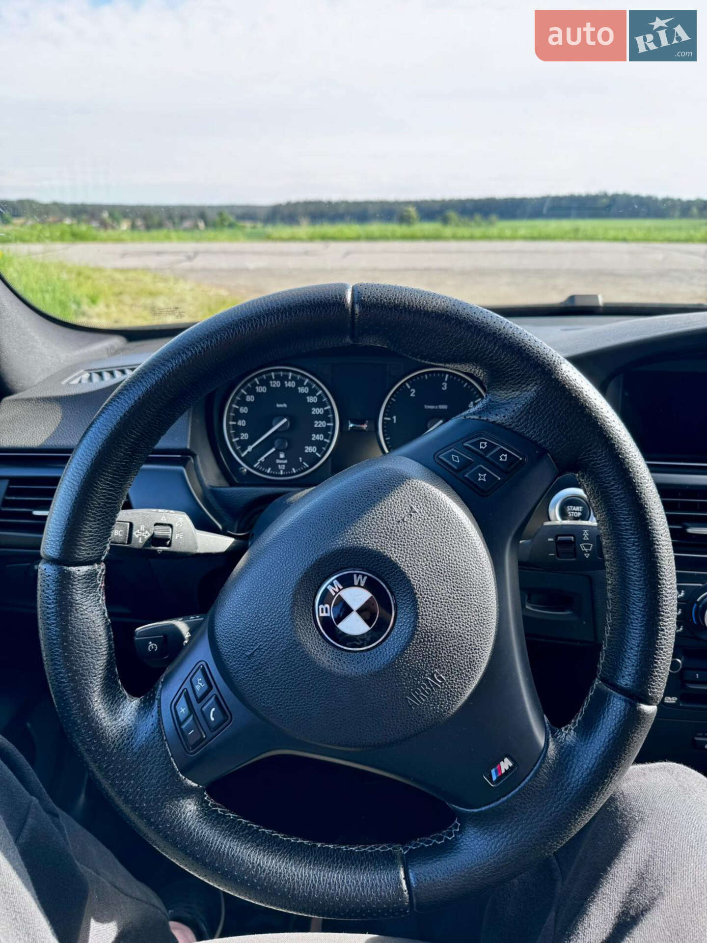 BMW 3 Series 2008 VIN WBAVU51000A323753 фото оголошення 30 з 36