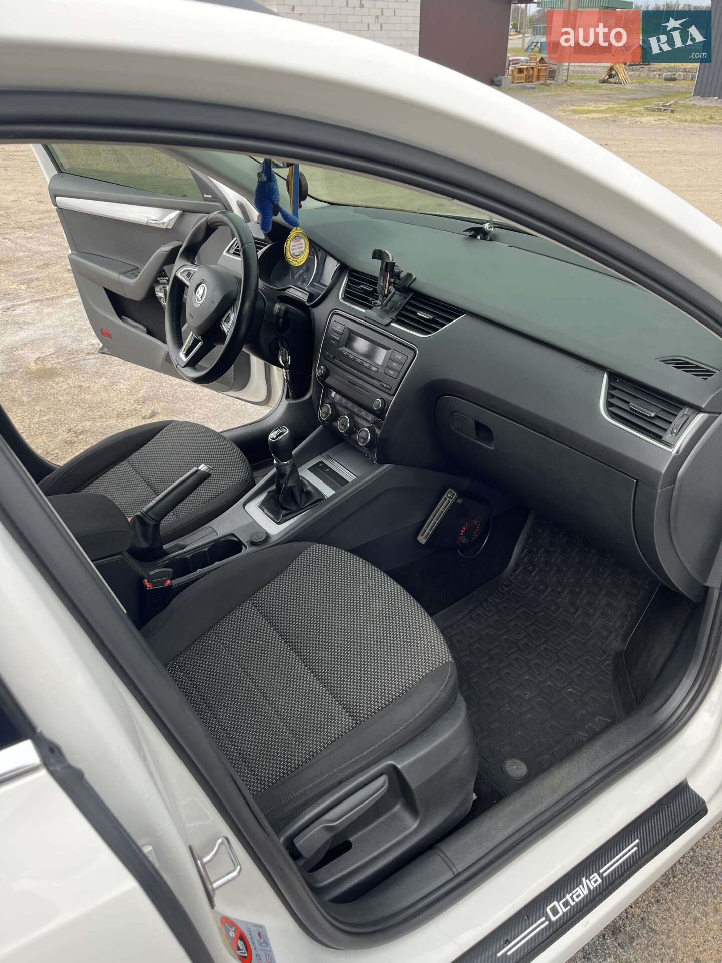 Skoda Octavia 2014 VIN TMBLG9NE3E0217597 фото оголошення 24 з 39