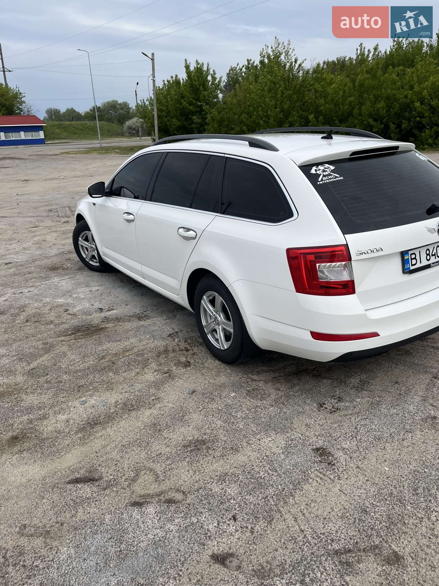 Skoda Octavia 2014 VIN TMBLG9NE3E0217597 фото оголошення 12 з 39