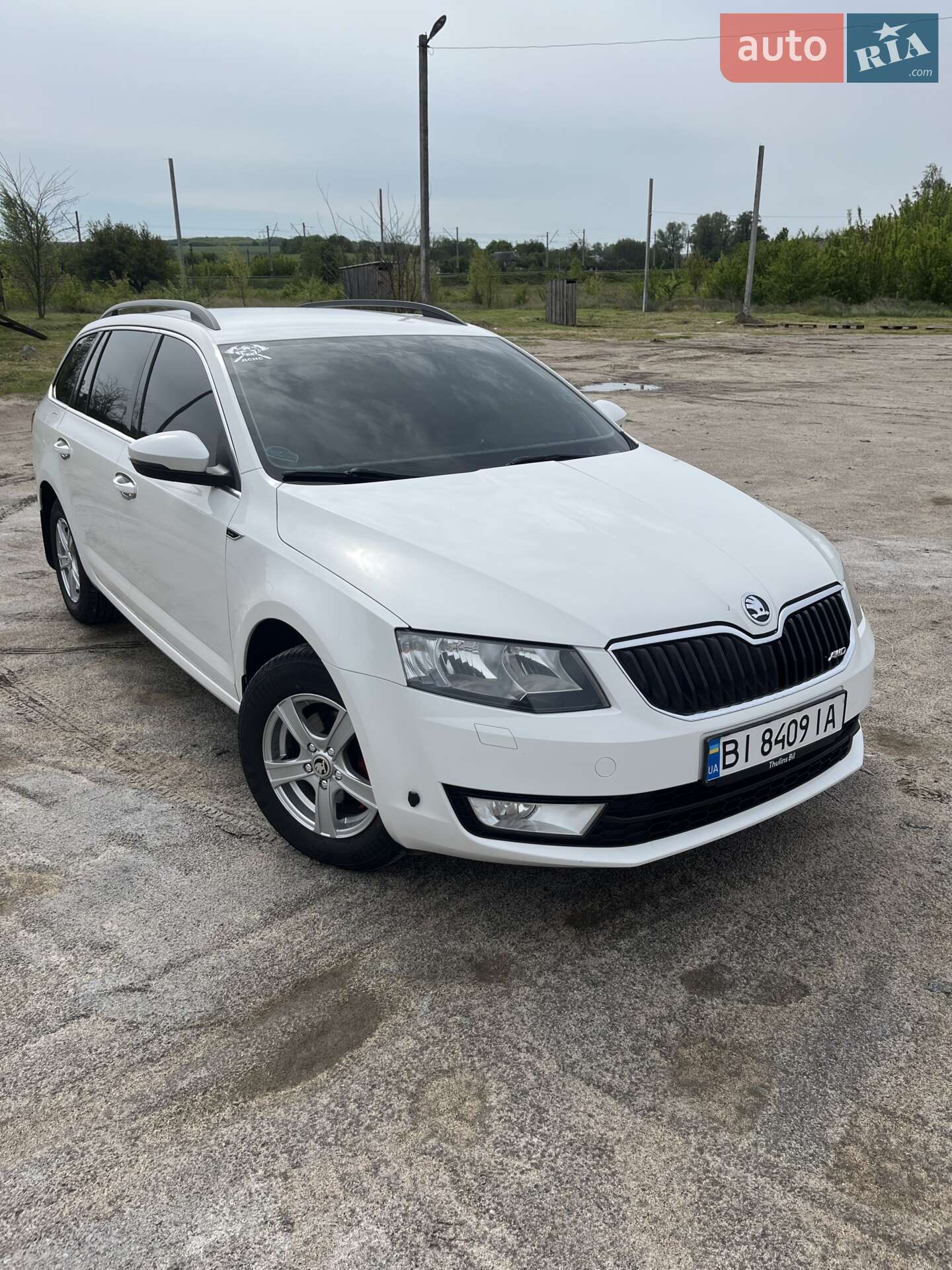 Skoda Octavia 2014 VIN TMBLG9NE3E0217597 фото оголошення 7 з 39