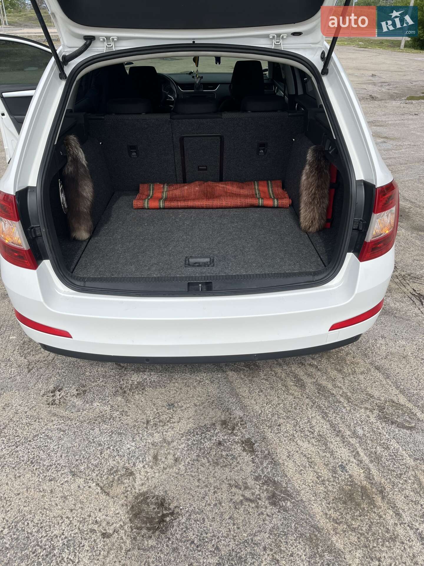 Skoda Octavia 2014 VIN TMBLG9NE3E0217597 фото оголошення 39 з 39