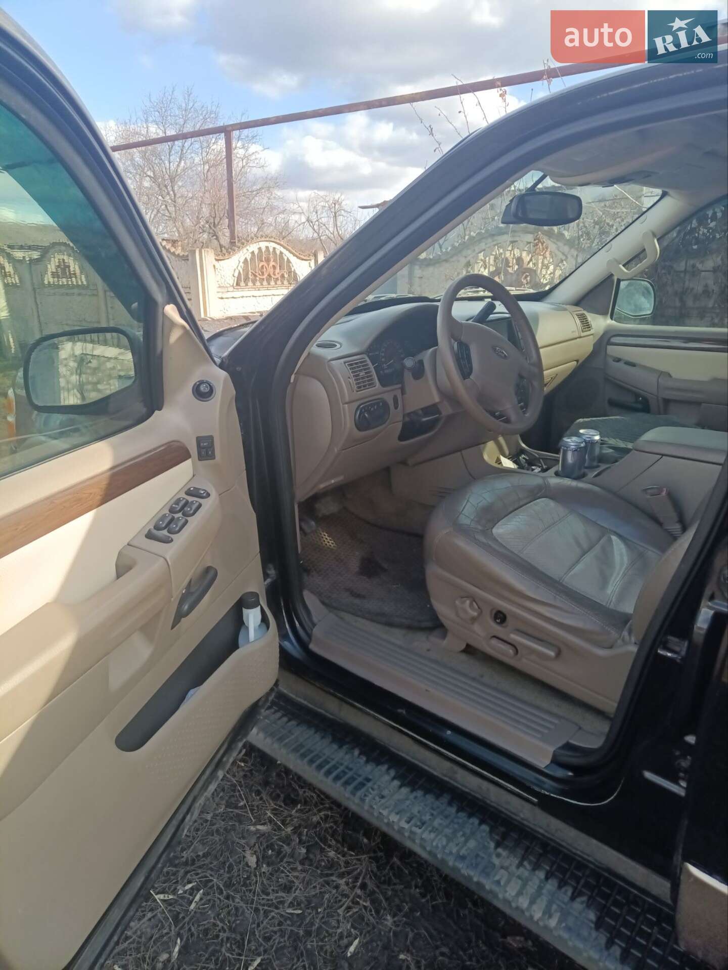 Ford Explorer 2002 VIN 1FMDU74W62ZB79992 фото оголошення 8 з 9