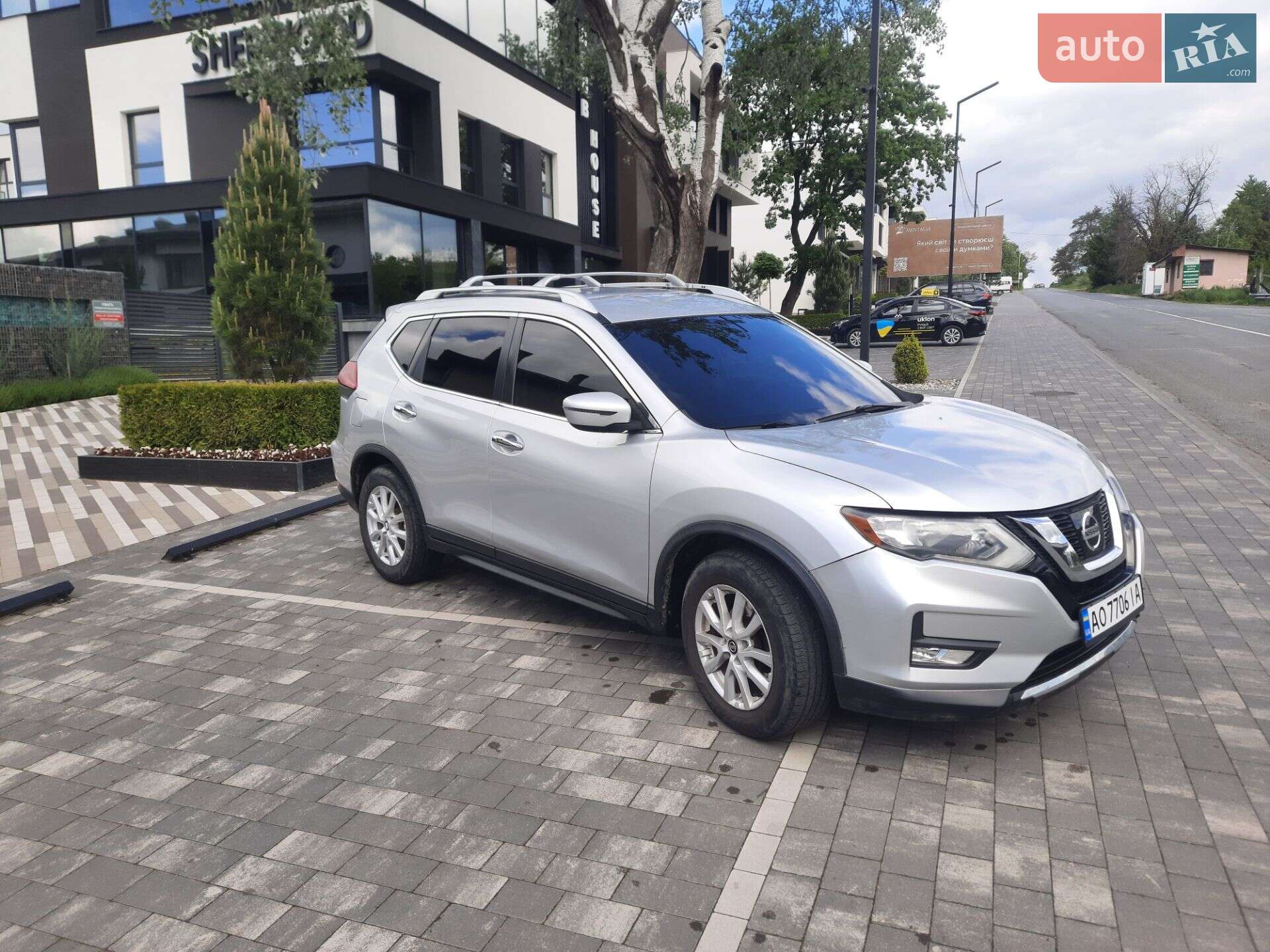 Nissan Rogue 2017 VIN KNMAT2MV5JP504436 фото оголошення 7 з 31