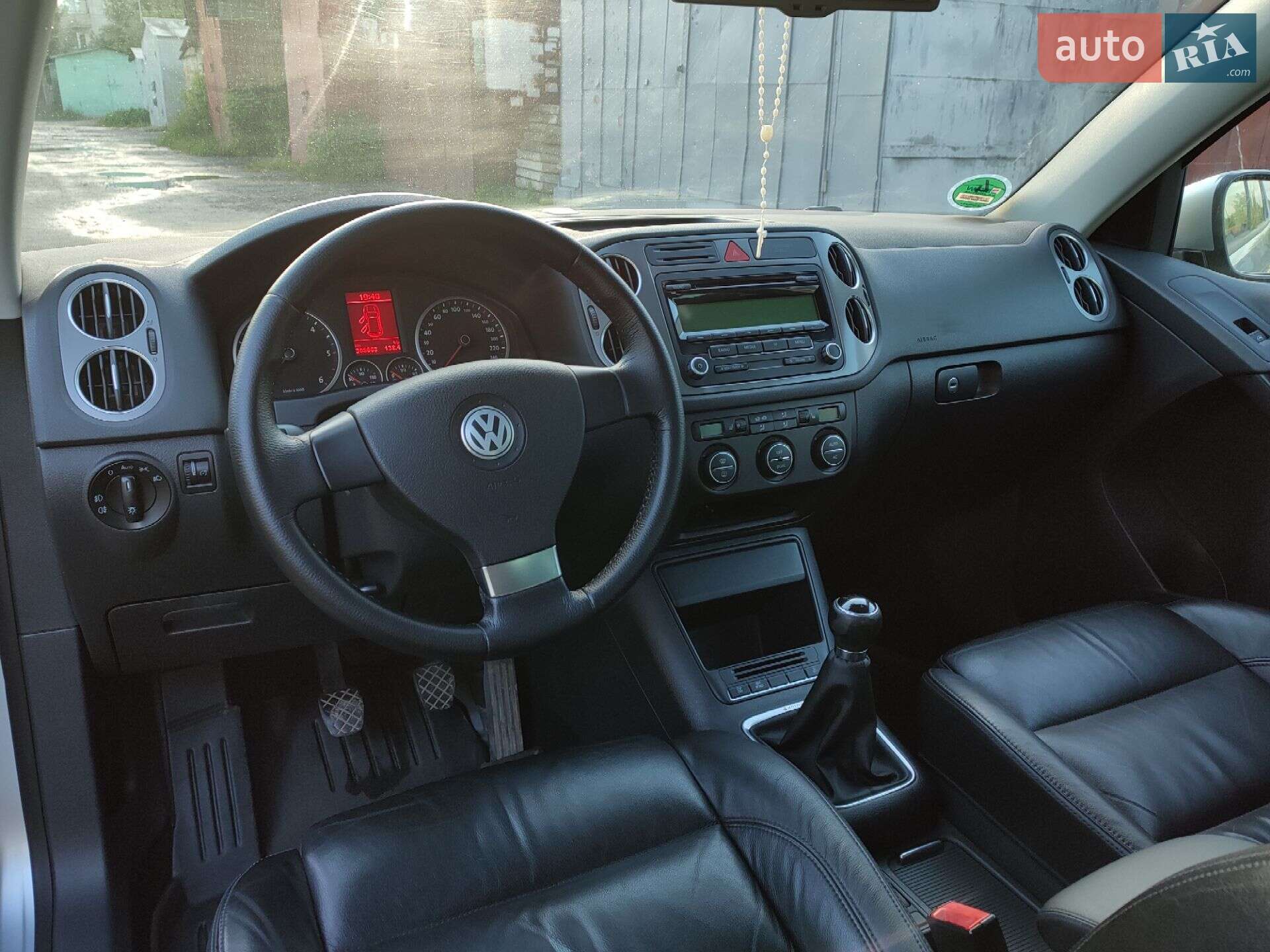 Volkswagen Tiguan 2008 VIN WVGZZZ5NZ9W028395 фото оголошення 2 з 13