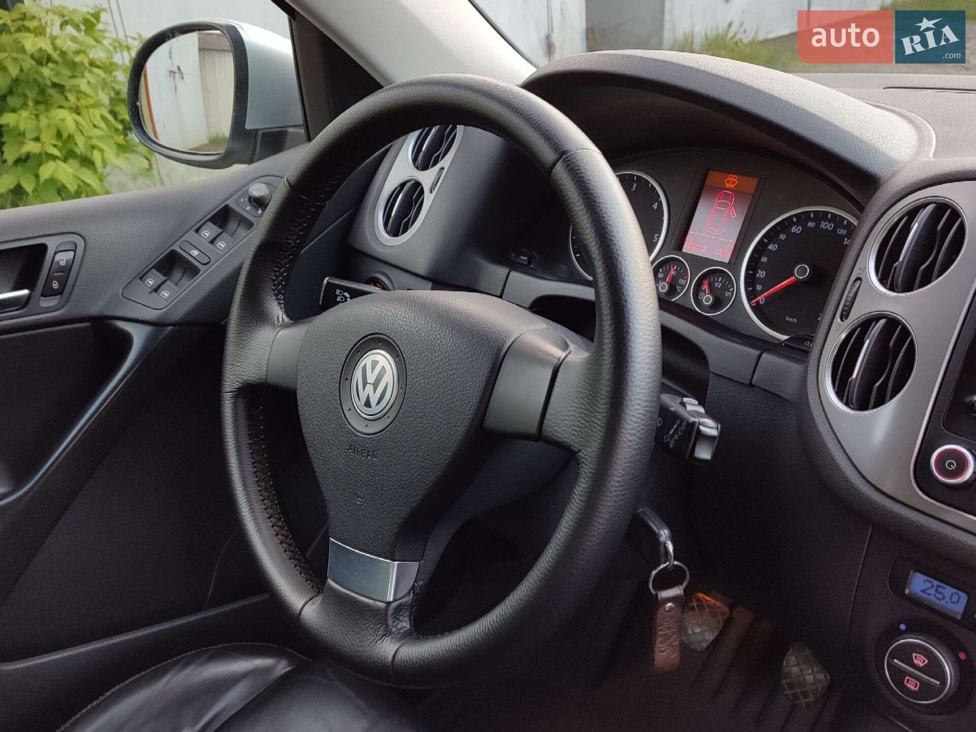 Volkswagen Tiguan 2008 VIN WVGZZZ5NZ9W028395 фото оголошення 7 з 13