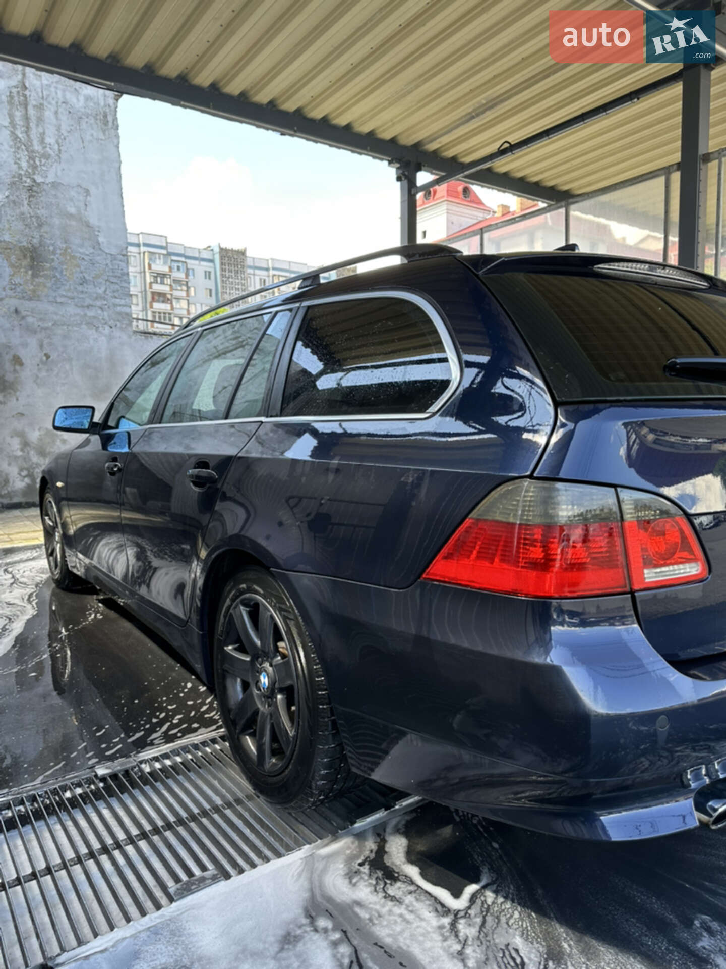 BMW 5 Series 2006 VIN WBANJ51050CV06157 фото оголошення 6 з 21