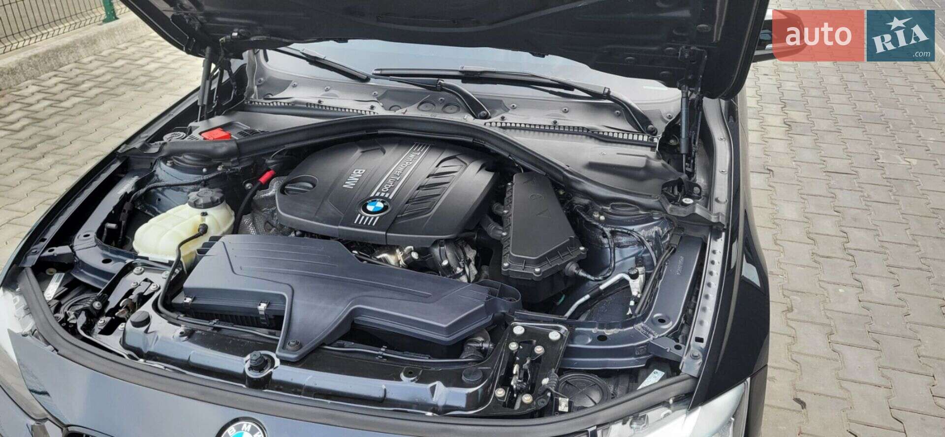 BMW 3 Series 2012 VIN WBA3K11080F818906 фото оголошення 27 з 47
