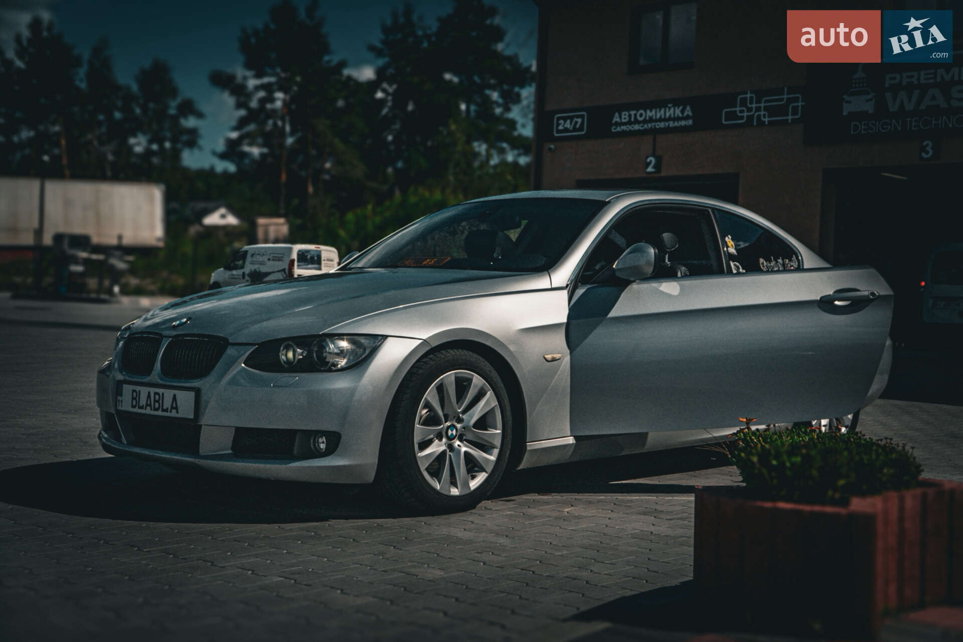 BMW 3 Series 2013 VIN WBAKE5C59DJ107754 фото оголошення 4 з 12