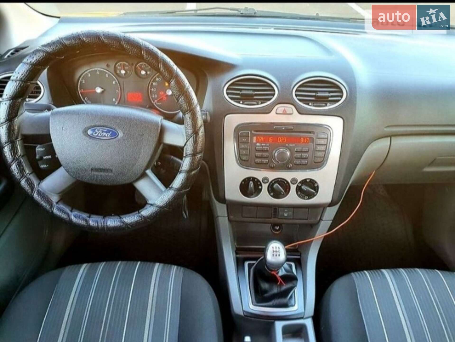 Ford Focus 2011 VIN WF0PXXWPDPBK02084 фото оголошення 7 з 11