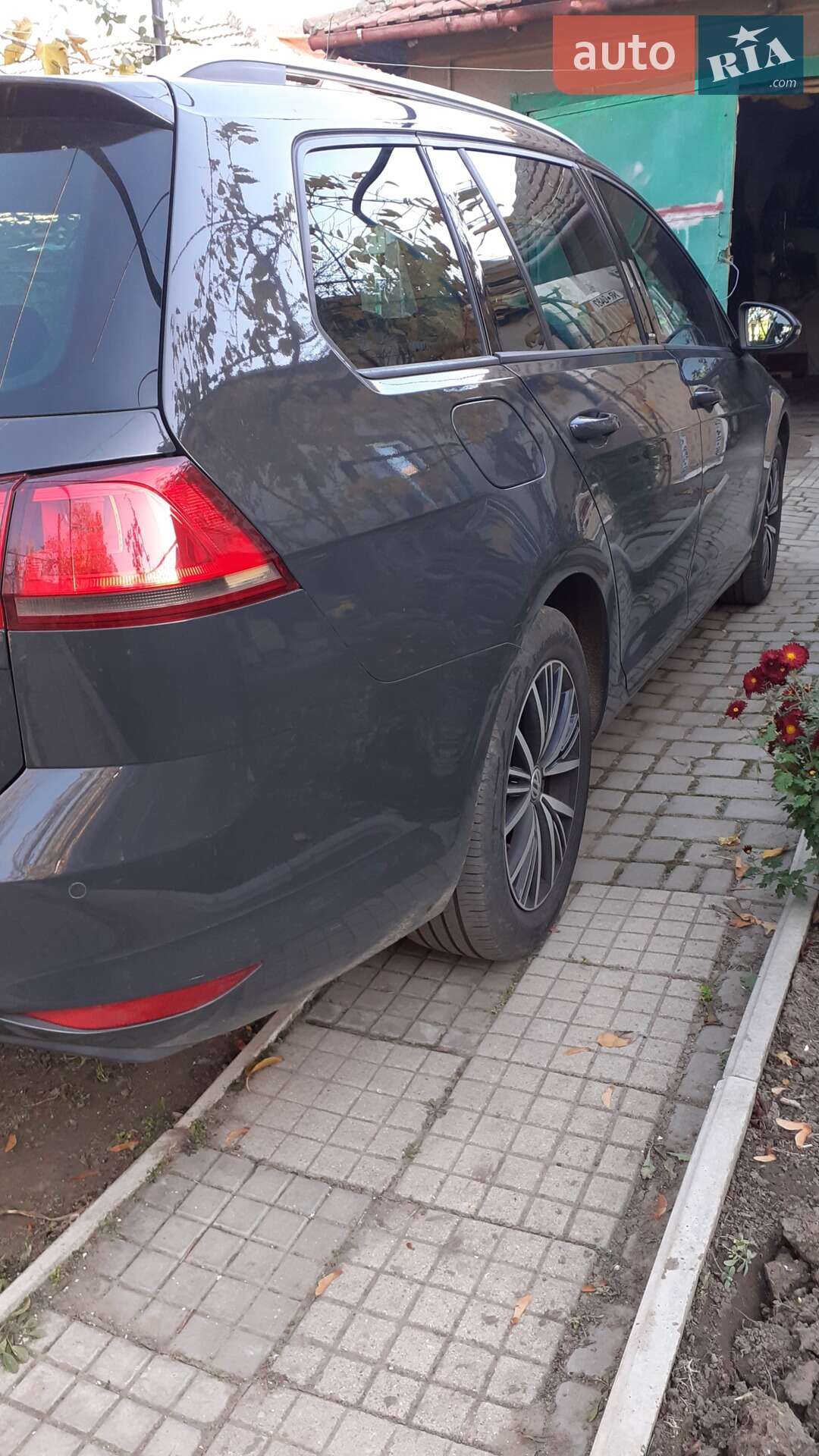 Volkswagen Golf 2016 VIN WVWZZZAUZHP554984 фото оголошення 4 з 22