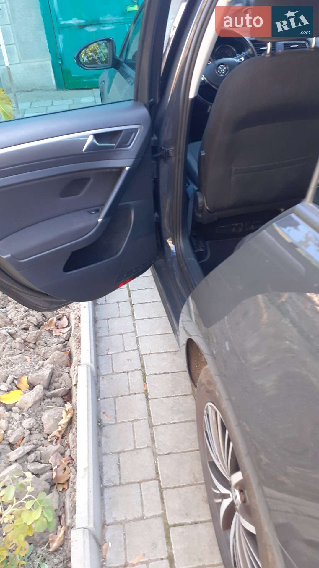 Volkswagen Golf 2016 VIN WVWZZZAUZHP554984 фото оголошення 7 з 22