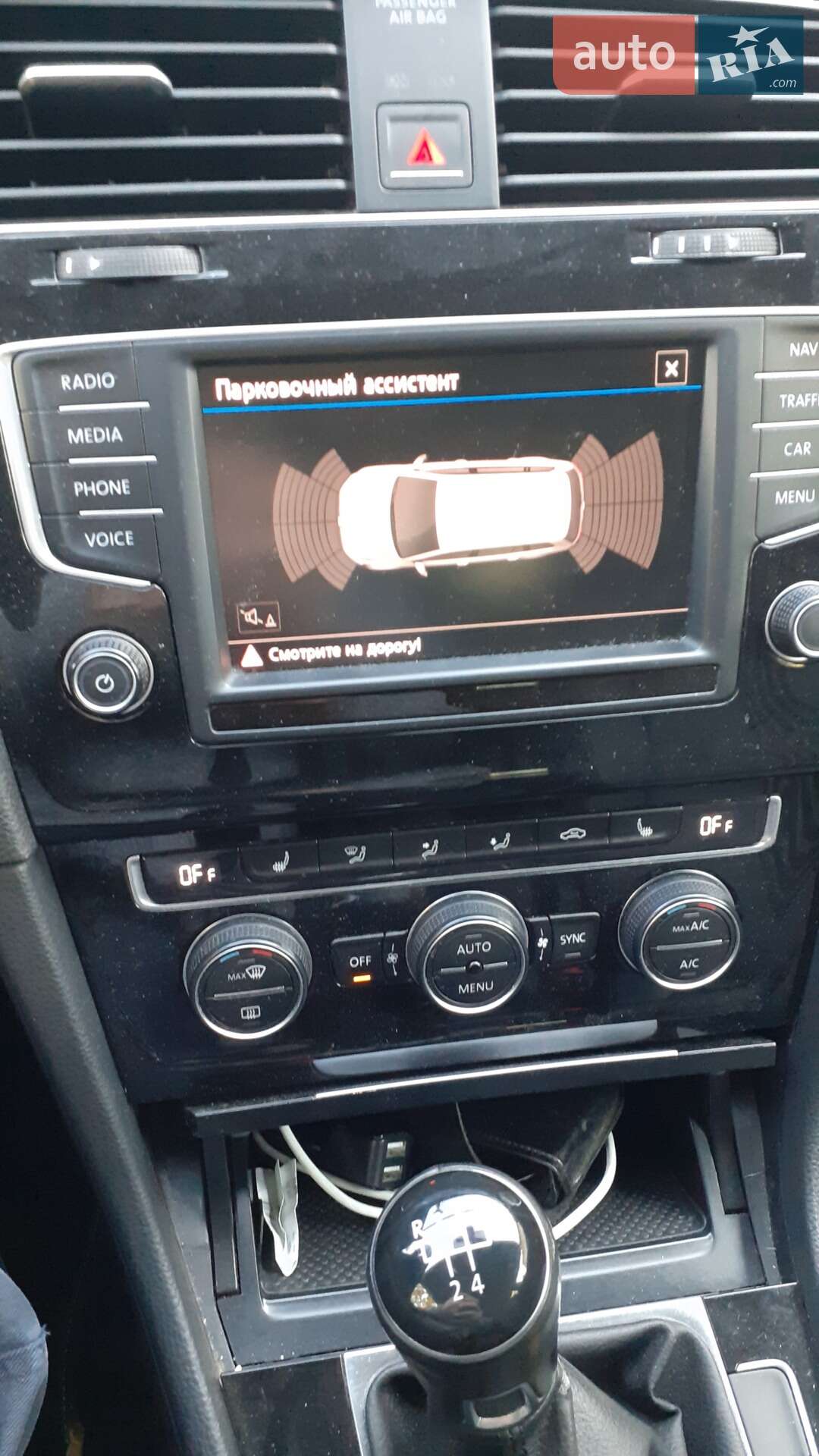 Volkswagen Golf 2016 VIN WVWZZZAUZHP554984 фото оголошення 14 з 22