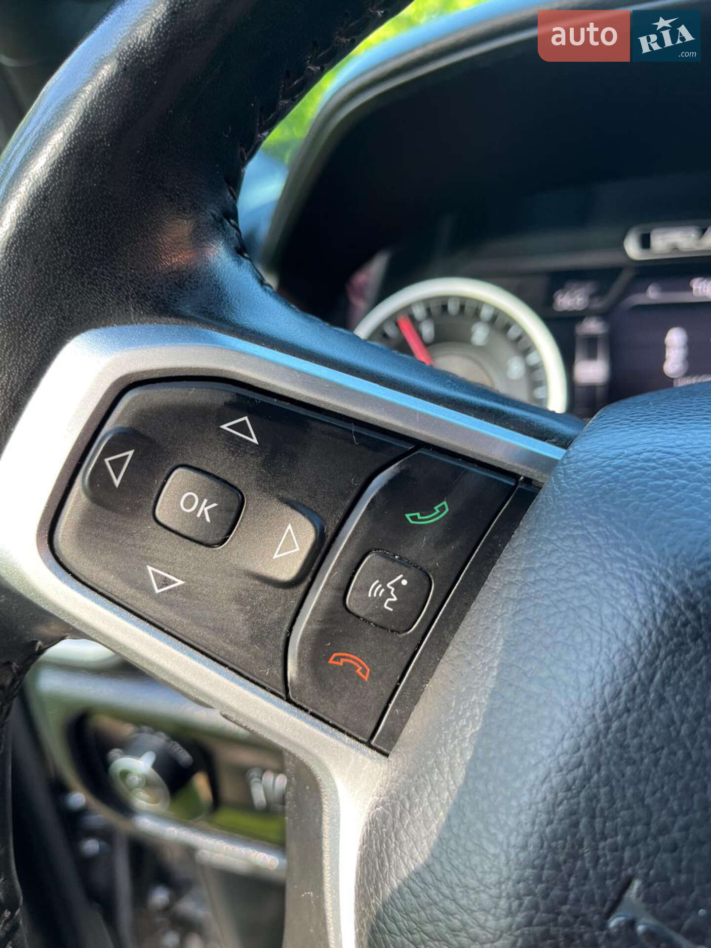 Ram 1500 2019 VIN 1C6SRFFM3LN248995 фото оголошення 12 з 64