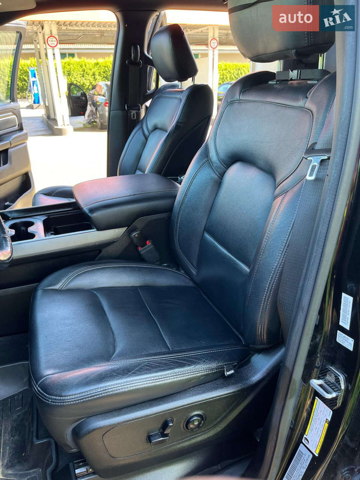 Ram 1500 2019 VIN 1C6SRFFM3LN248995 фото оголошення 43 з 64