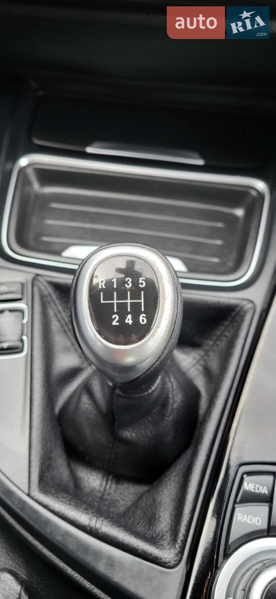 BMW 3 Series 2012 VIN WBA3K11080F818906 фото оголошення 15 з 47