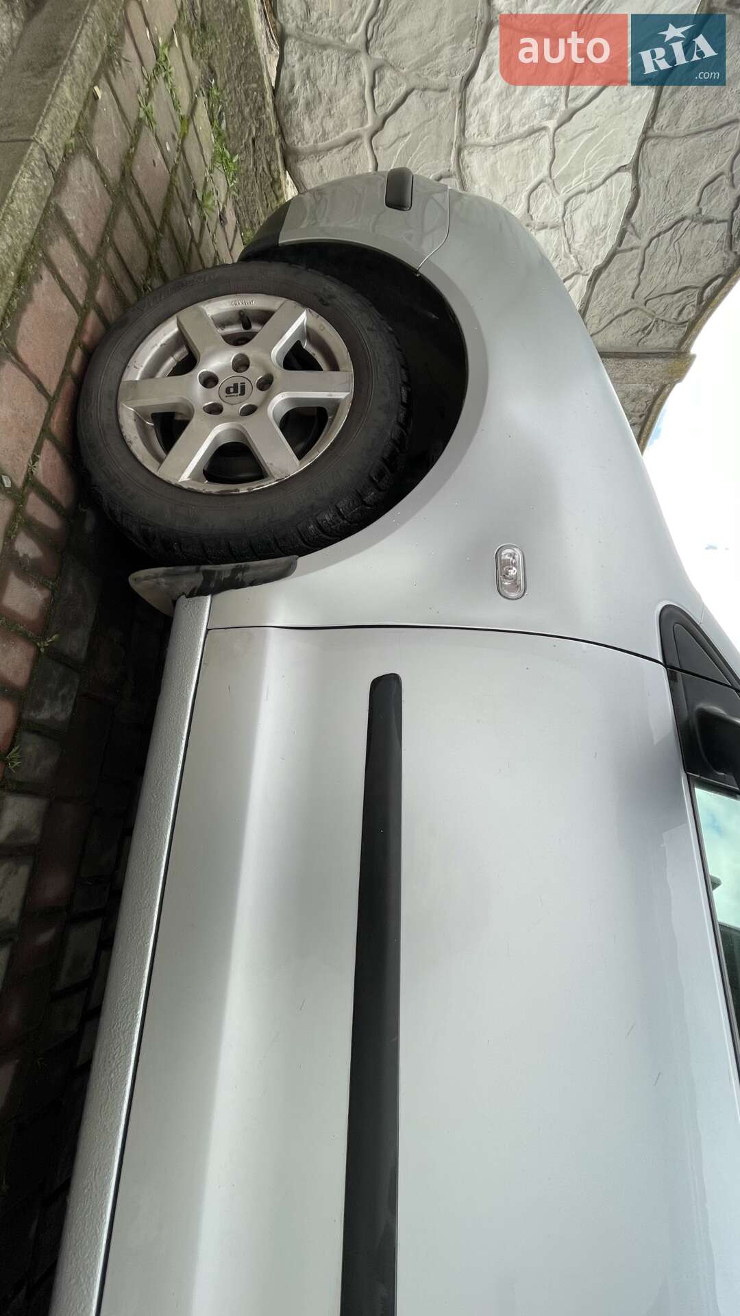 Volkswagen Polo 2004 VIN WVWZZZ9NZ4D056649 фото оголошення 9 з 20