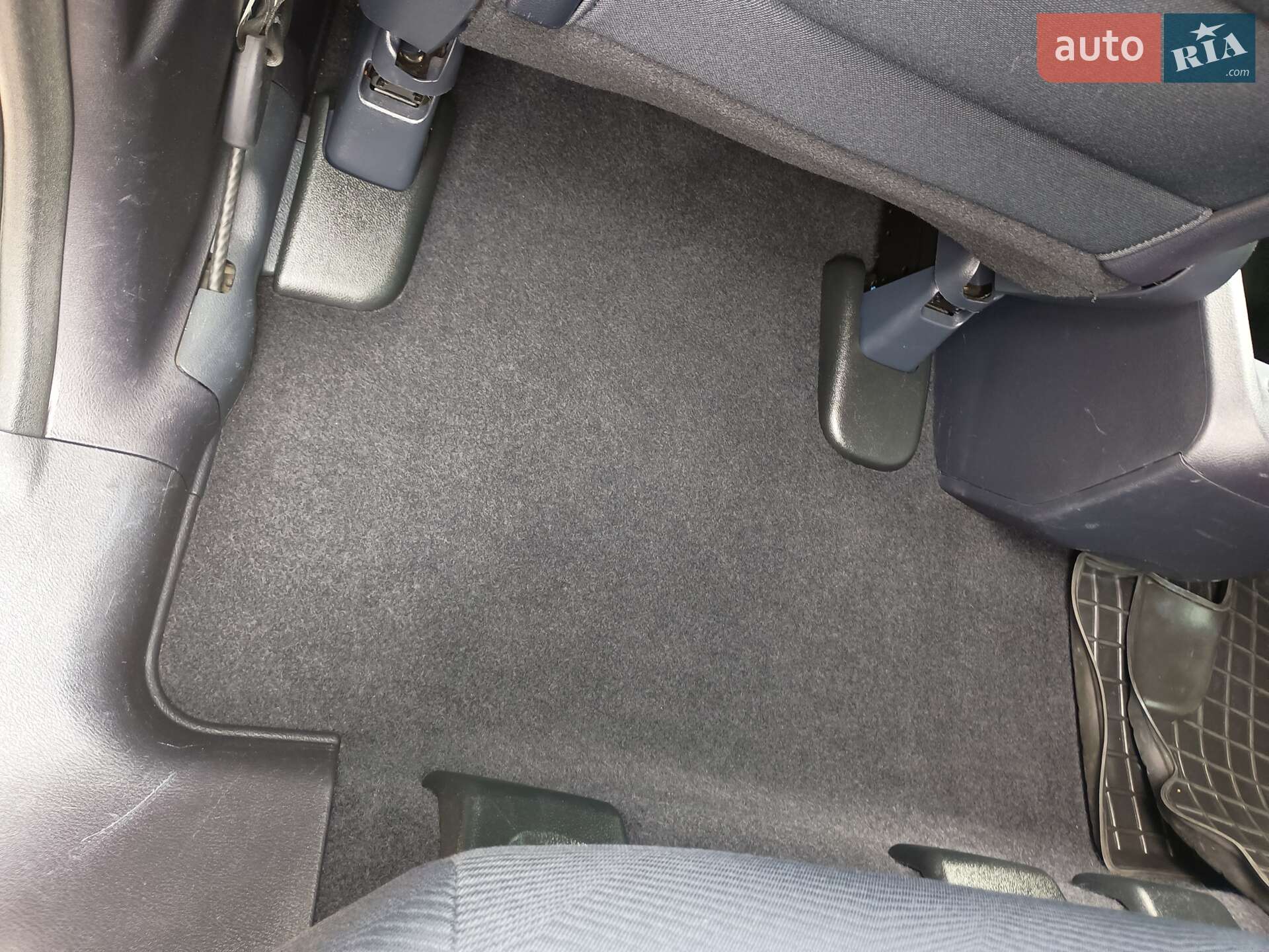 Honda CR-V 2010 VIN SHSRE6750AU015561 фото оголошення 6 з 34