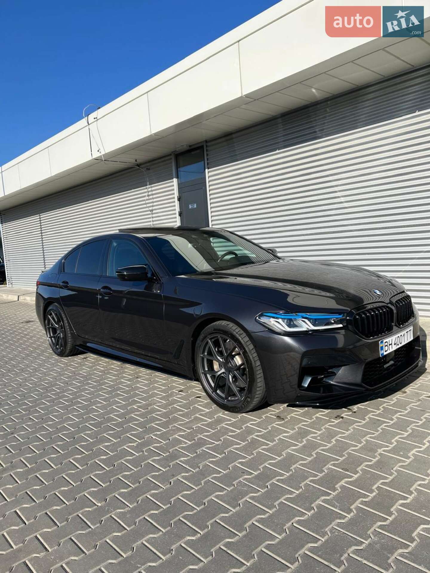 BMW 5 Series 2017 VIN WBAJA7C59JWA73769 фото оголошення 25 з 46