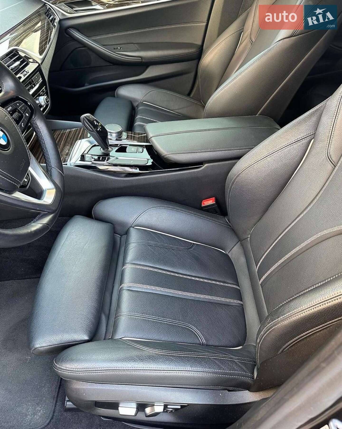 BMW 5 Series 2017 VIN WBAJA7C59JWA73769 фото оголошення 40 з 46
