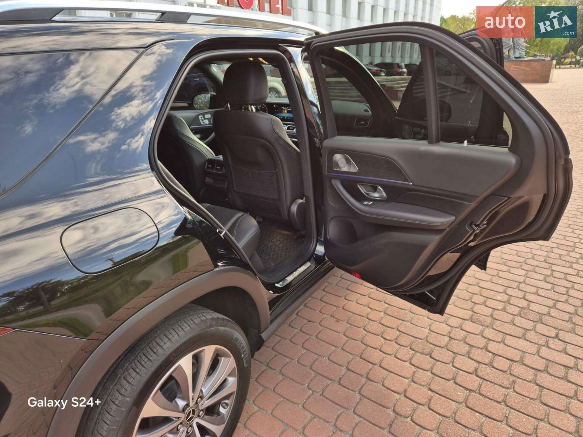 Mercedes-Benz GLE-Class 2021 VIN 4JGFB4JB3NA598285 фото оголошення 16 з 21