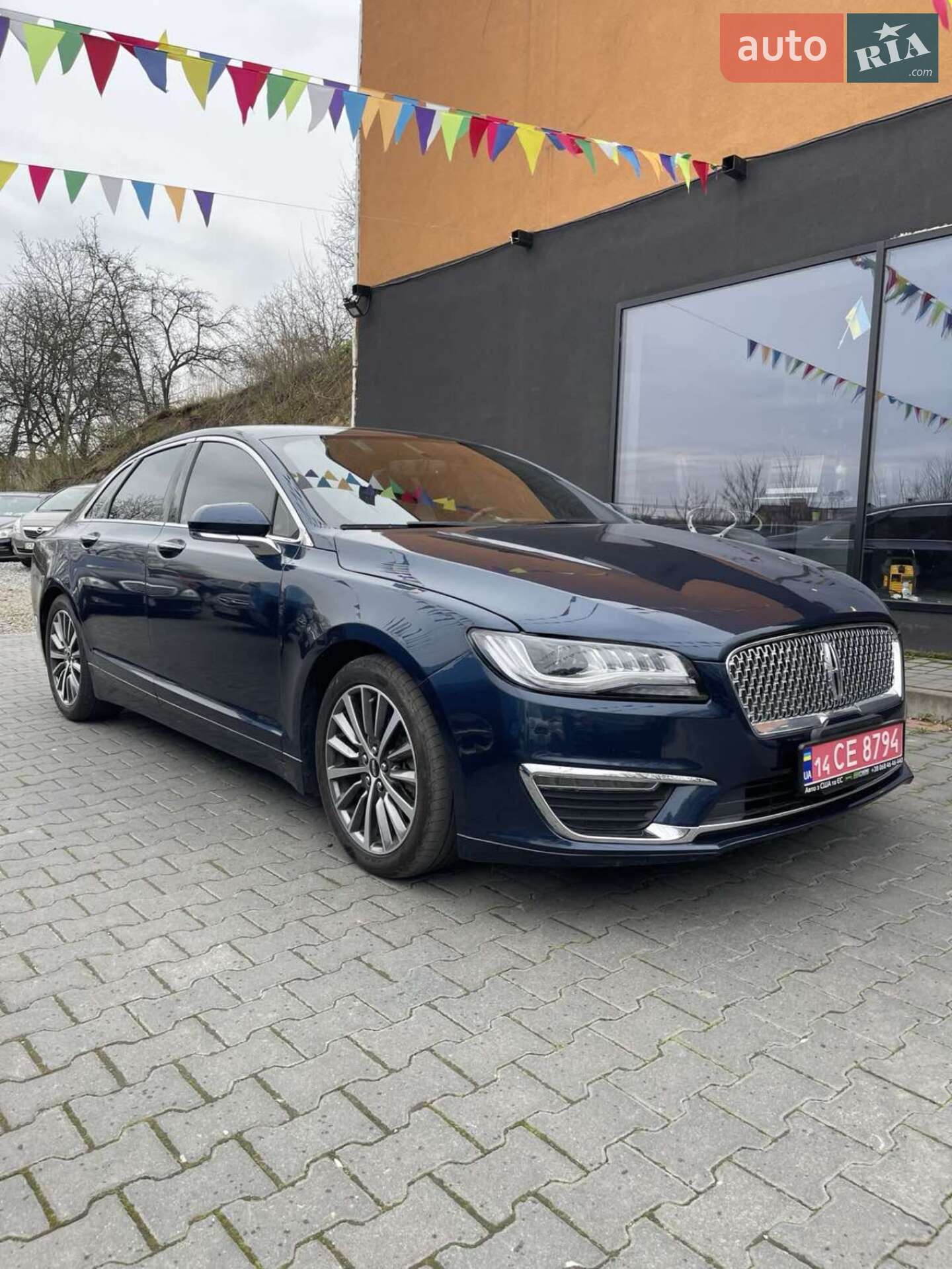 Lincoln MKZ 2017 VIN 3LN6L5A92HR657059 фото оголошення 2 з 24