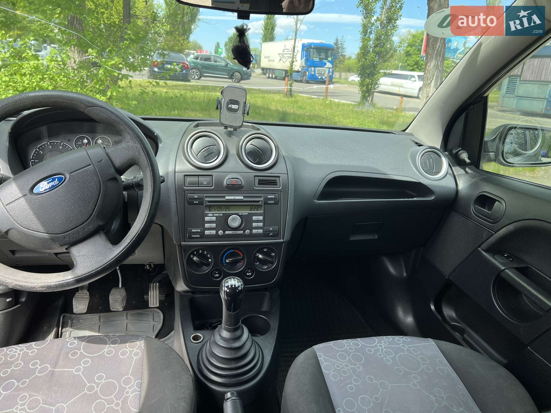 Ford Fiesta 2006 VIN WF0HXXWPJH6R73882 фото оголошення 8 з 19