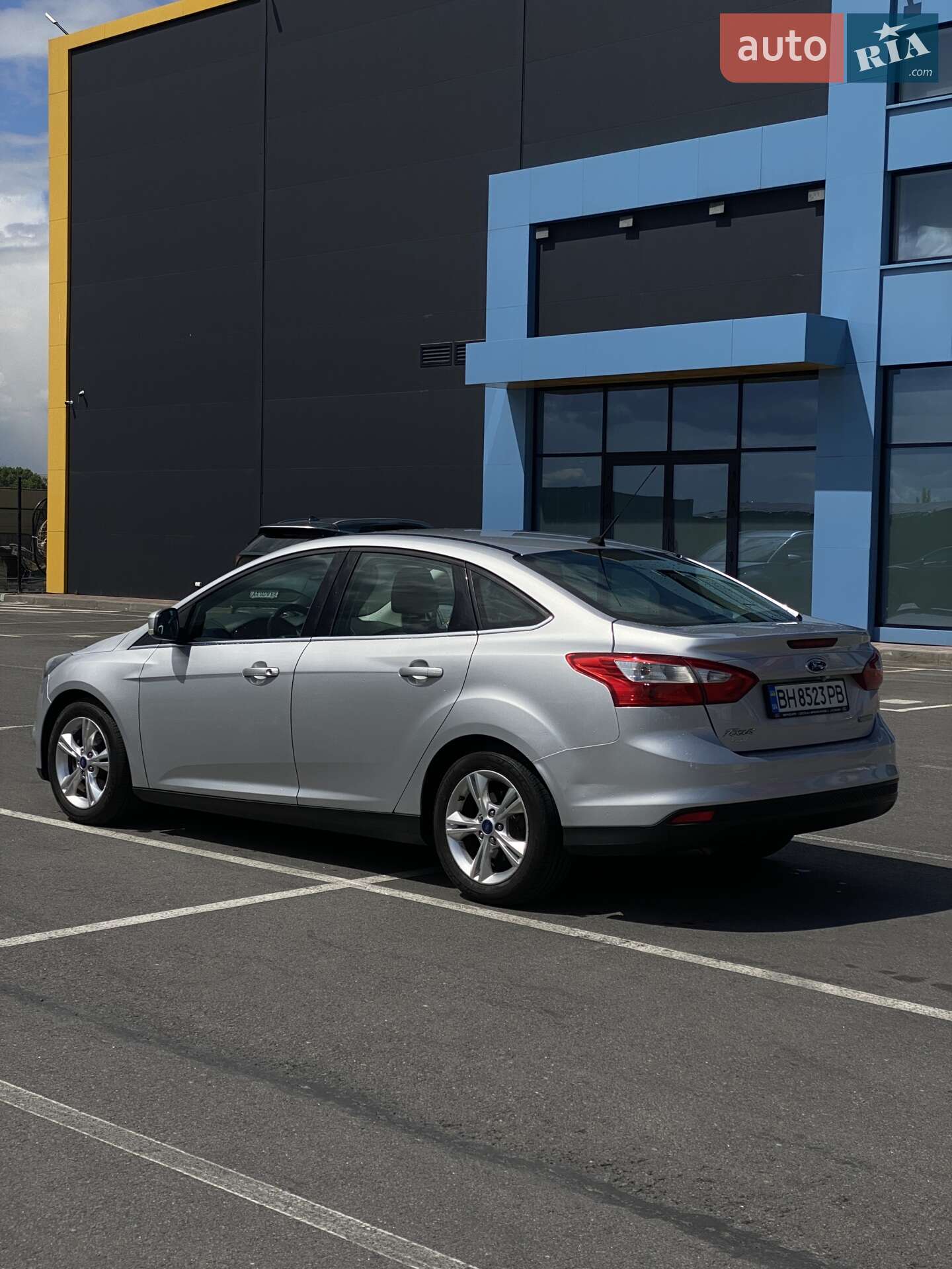 Ford Focus 2013 VIN WF0MXXGCBMDG38265 фото оголошення 2 з 7