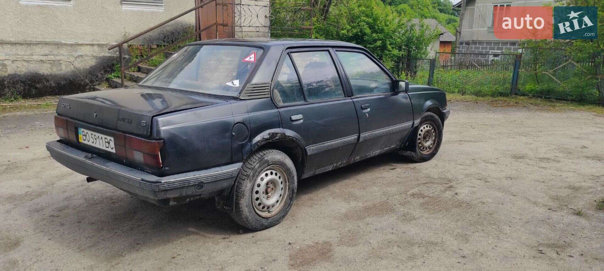 Opel Ascona 1988 VIN W0L000086J1036130 фото оголошення 6 з 8