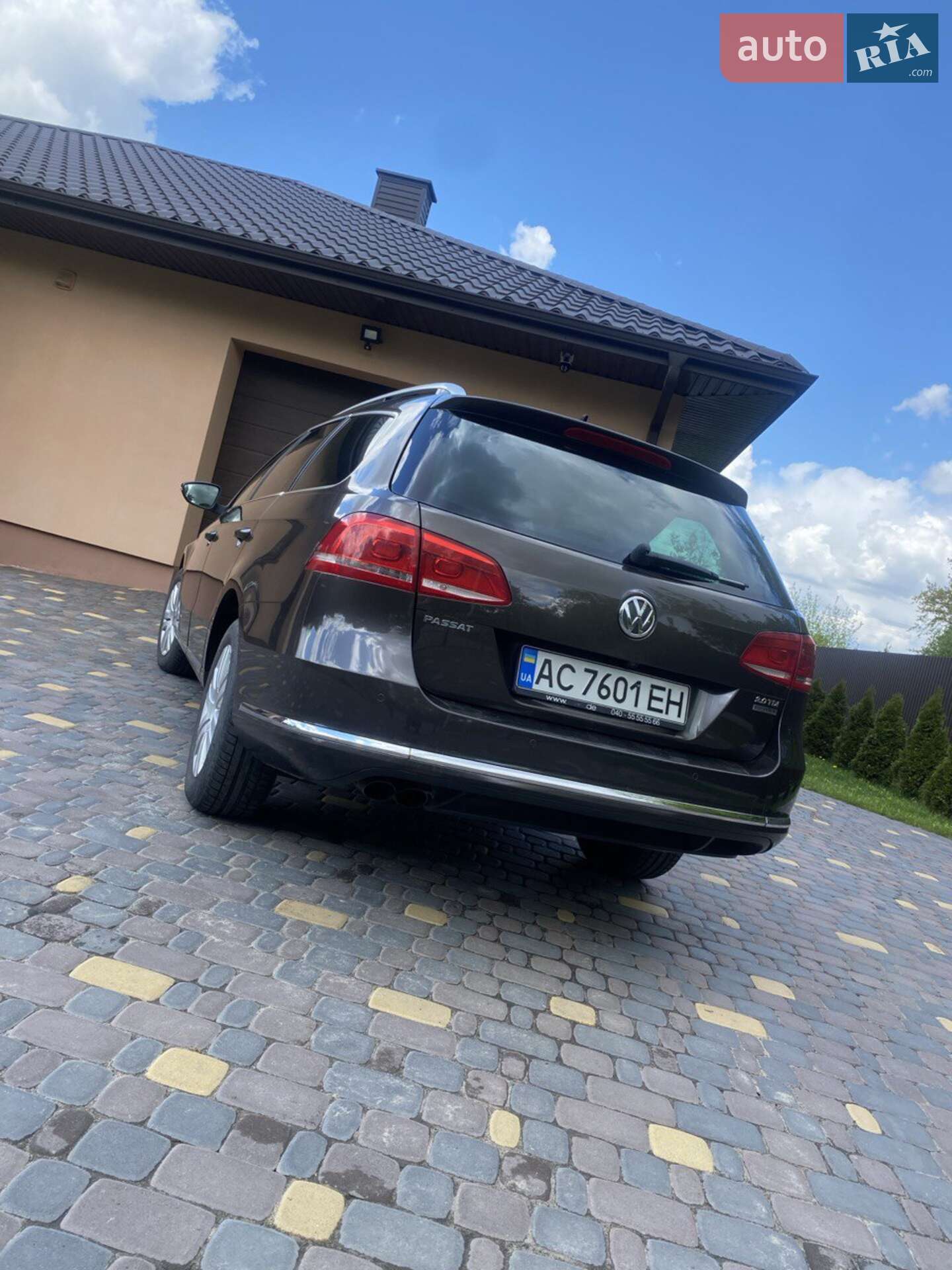 Volkswagen Passat 2012 VIN WVWZZZ3CZDE013790 фото оголошення 2 з 11