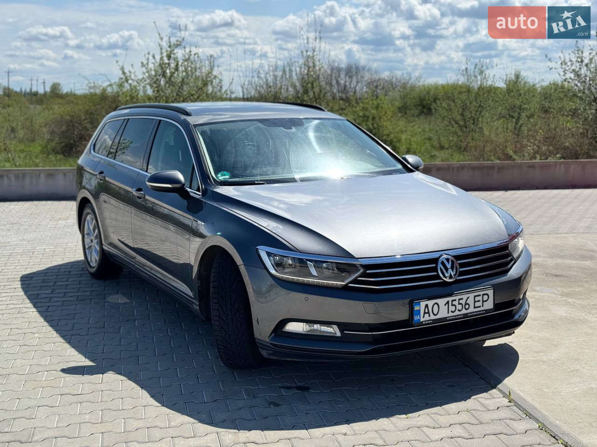 Volkswagen Passat 2015 VIN WVWZZZ3CZGE037002 фото оголошення 2 з 17