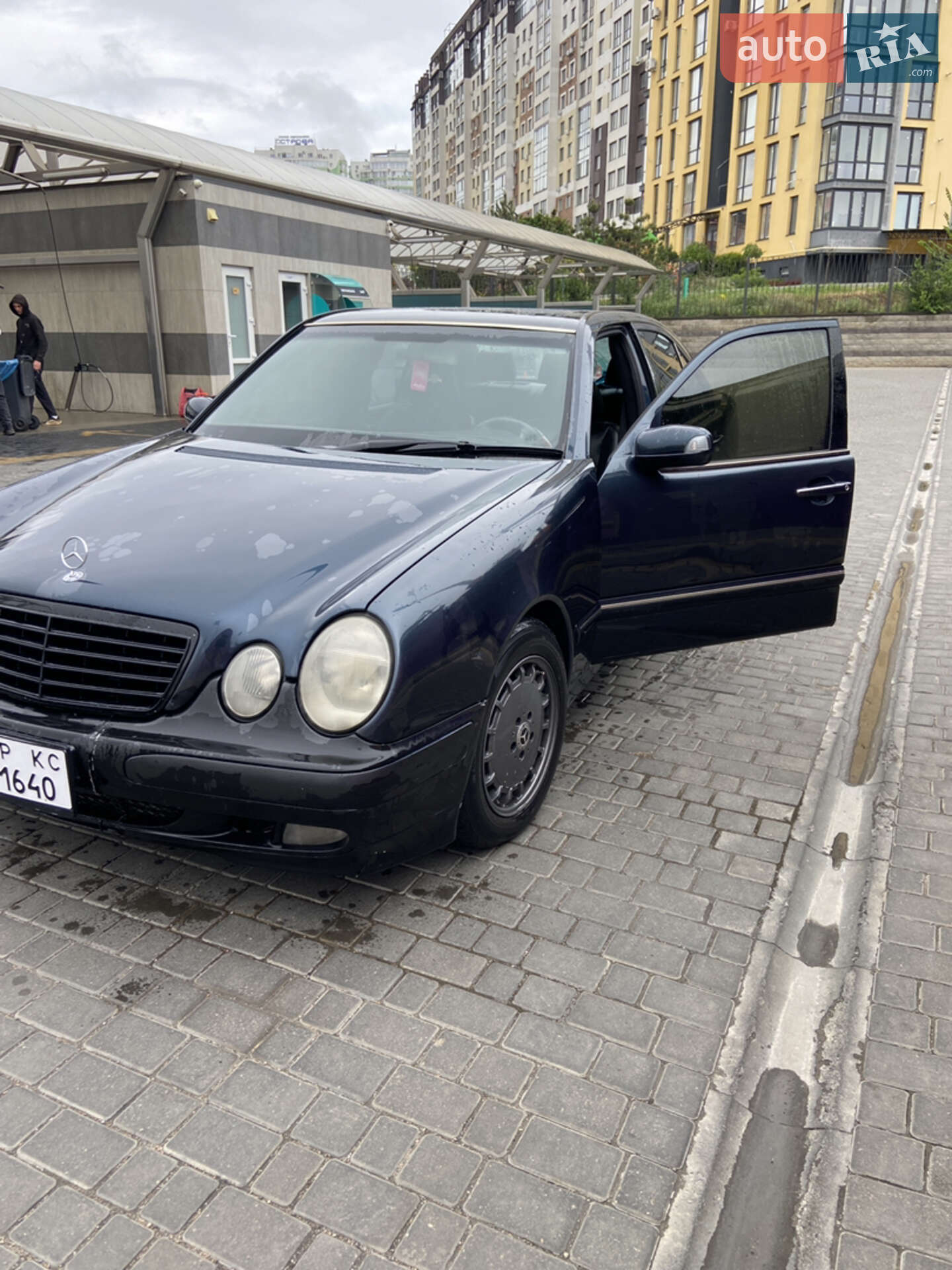 Mercedes-Benz E-Class 2001 VIN WDB2100261B138777 фото оголошення 7 з 12