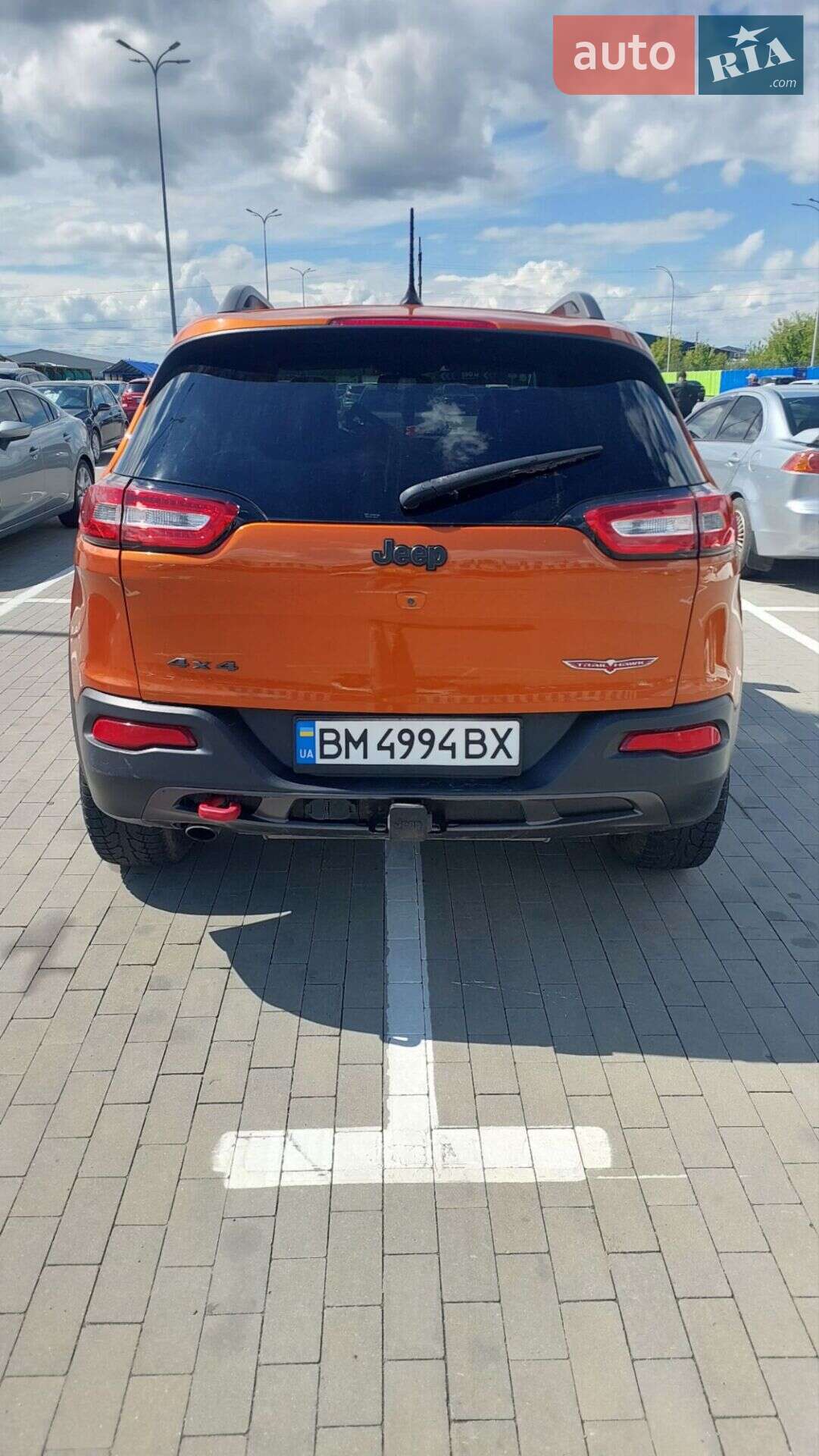 Jeep Cherokee 2014 VIN 1C4PJMBB8FW630663 фото оголошення 3 з 19