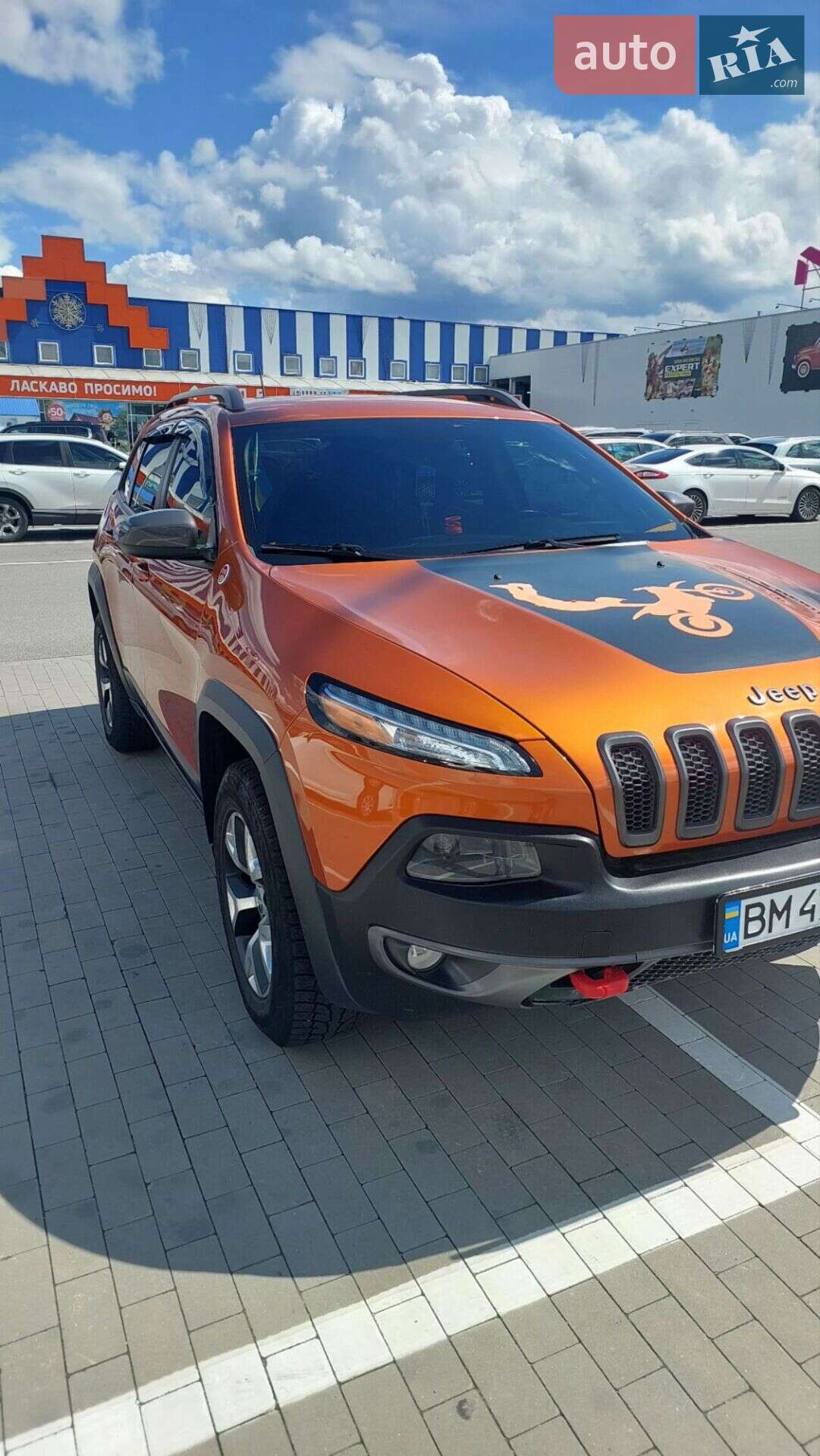 Jeep Cherokee 2014 VIN 1C4PJMBB8FW630663 фото оголошення 5 з 19