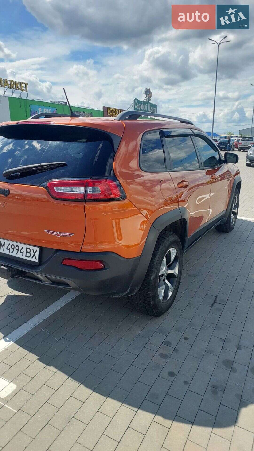 Jeep Cherokee 2014 VIN 1C4PJMBB8FW630663 фото оголошення 9 з 19
