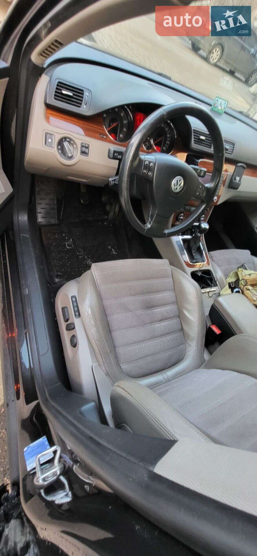 Volkswagen Passat 2005 VIN WVWZZZ3CZ6E037706 фото оголошення 8 з 13