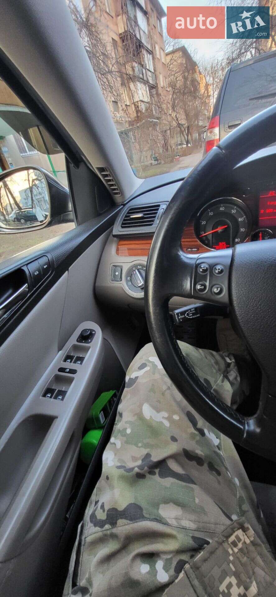 Volkswagen Passat 2005 VIN WVWZZZ3CZ6E037706 фото оголошення 12 з 13