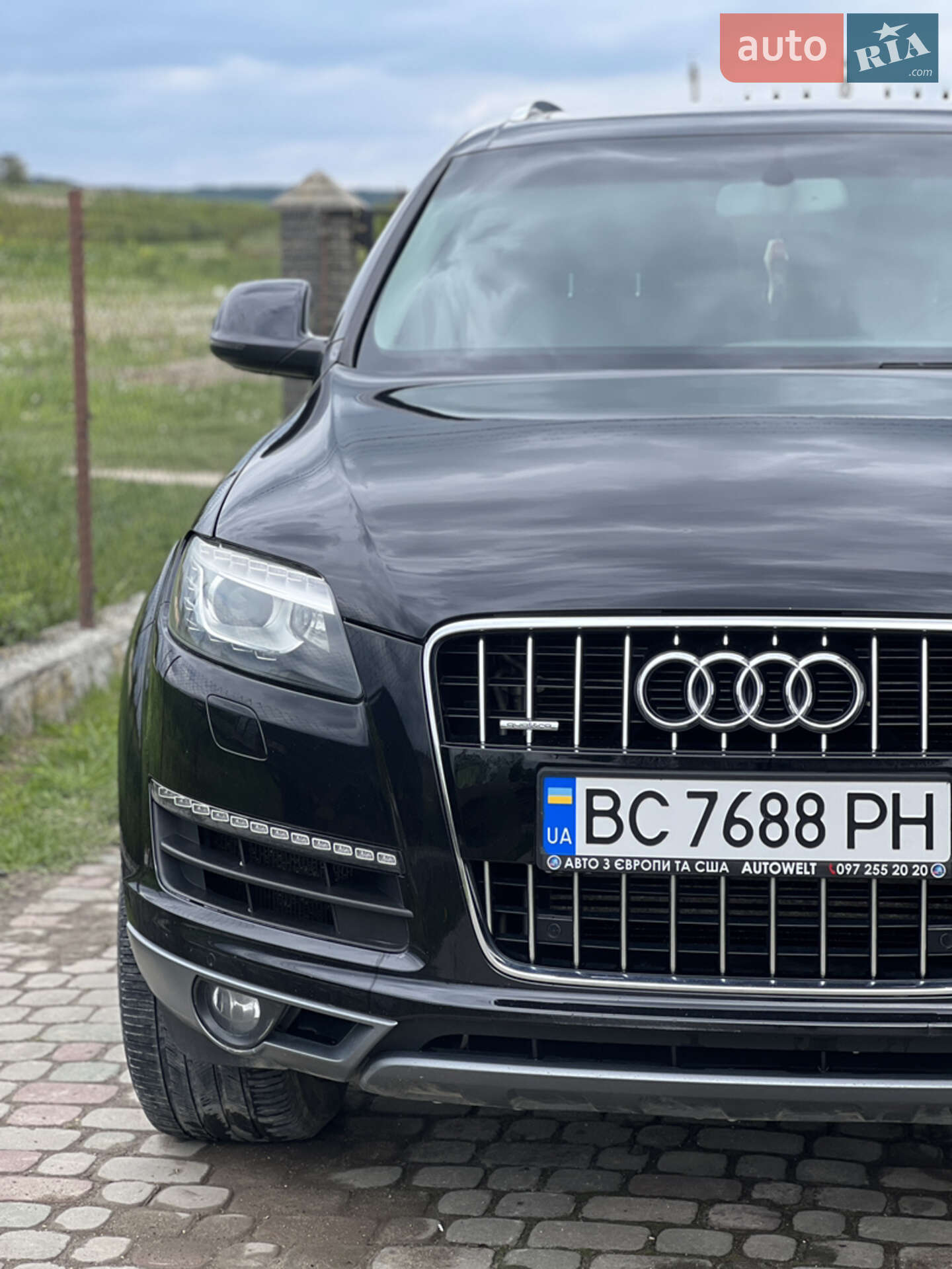 Audi Q7 2013 VIN WA1LGAFE3DD013657 фото оголошення 3 з 23